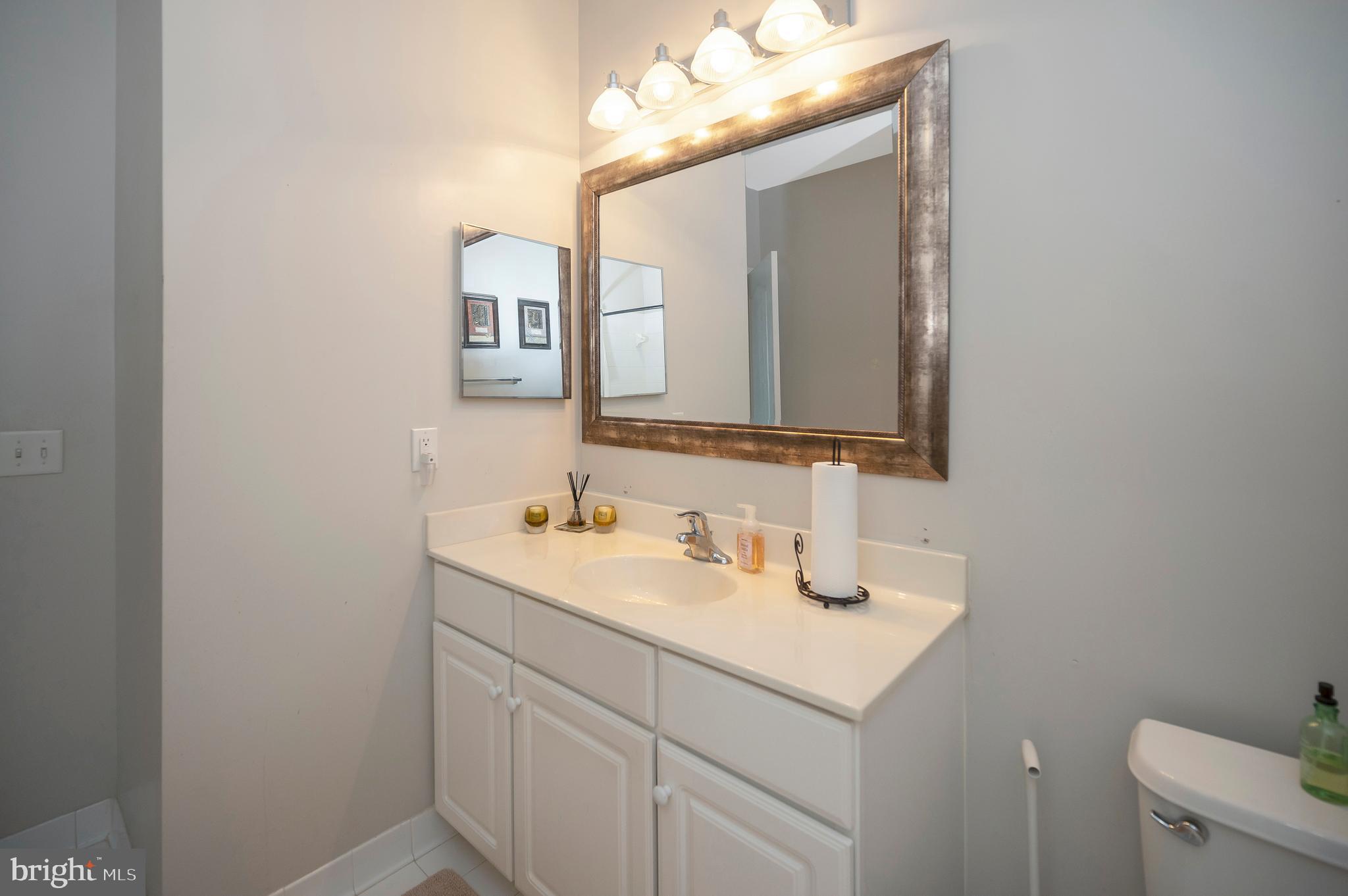 1641 LADUE COURT 203