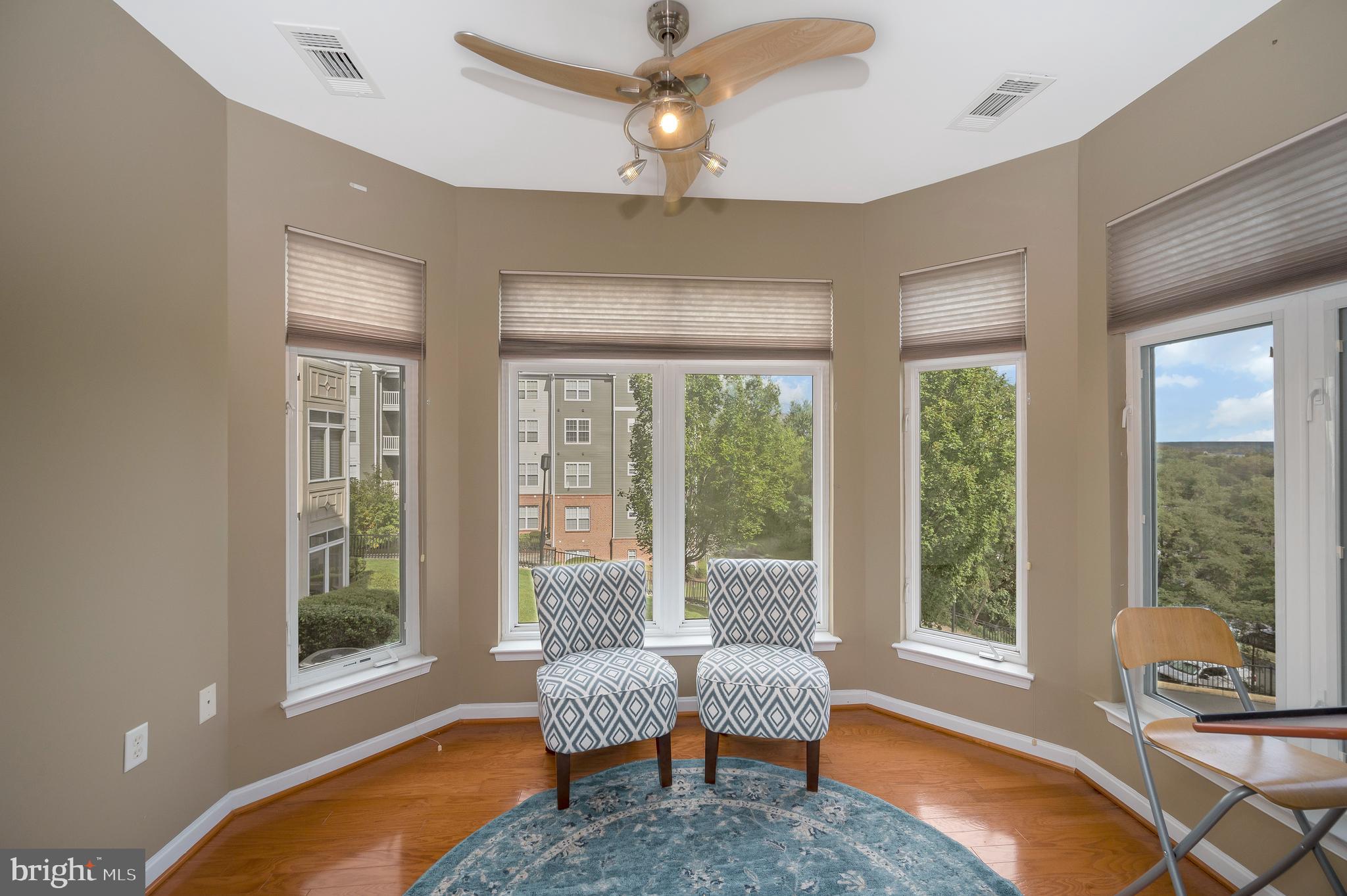 1641 LADUE COURT 203