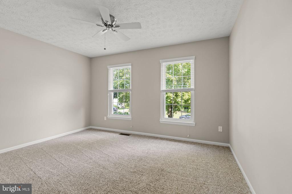16606 ACCOLON COURT