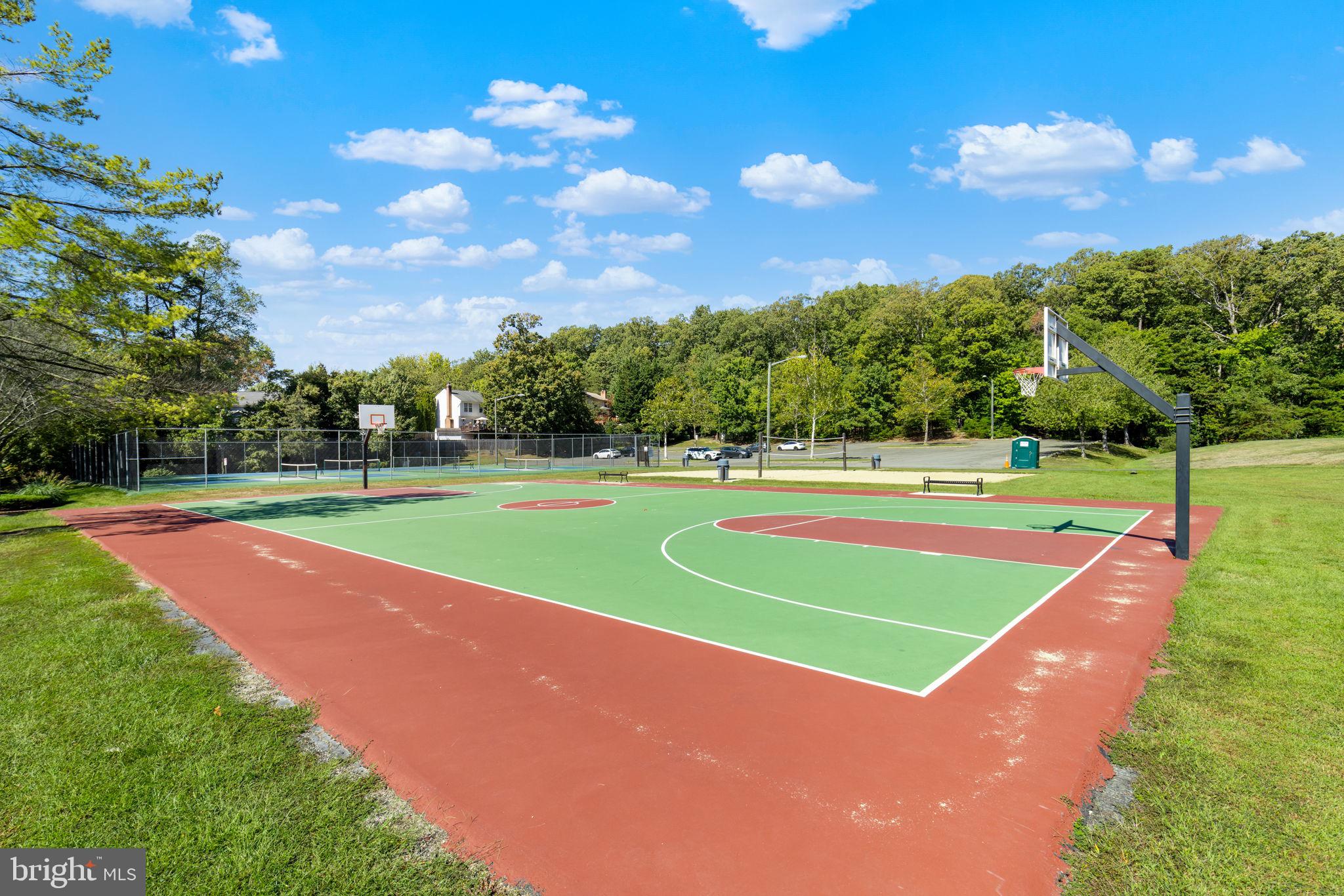 16606 ACCOLON COURT