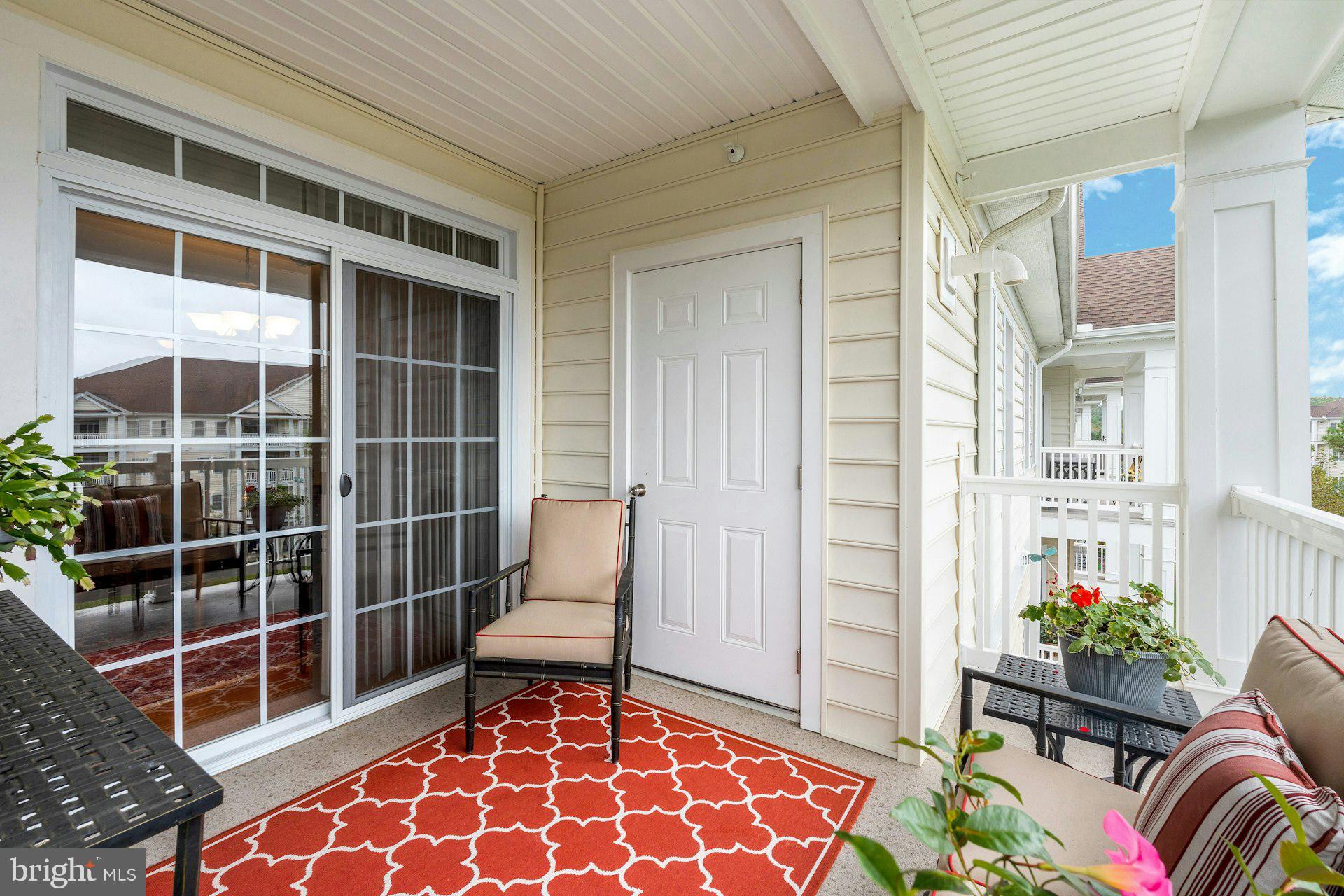 15211 ROYAL CREST DRIVE 405