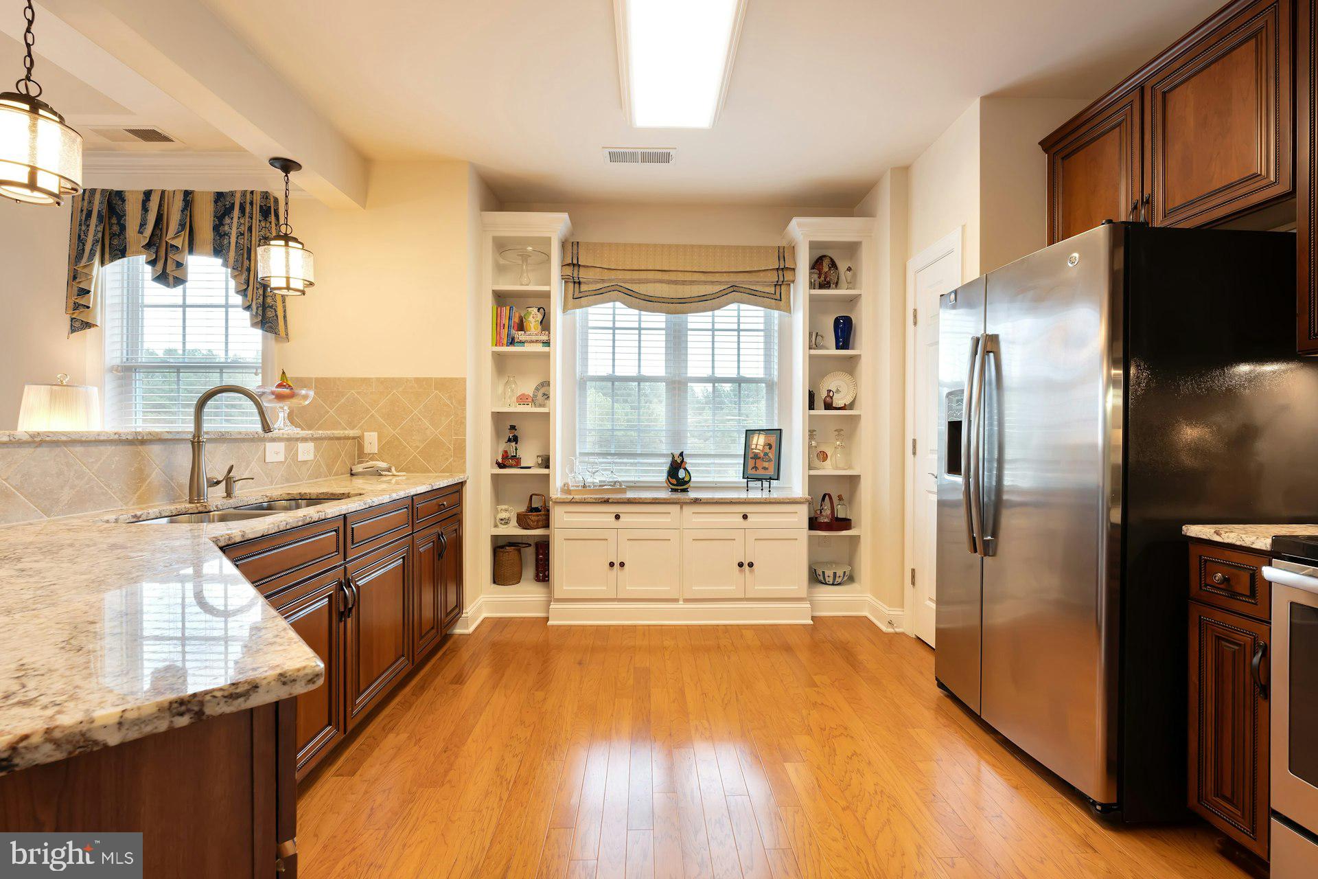 15211 ROYAL CREST DRIVE 405