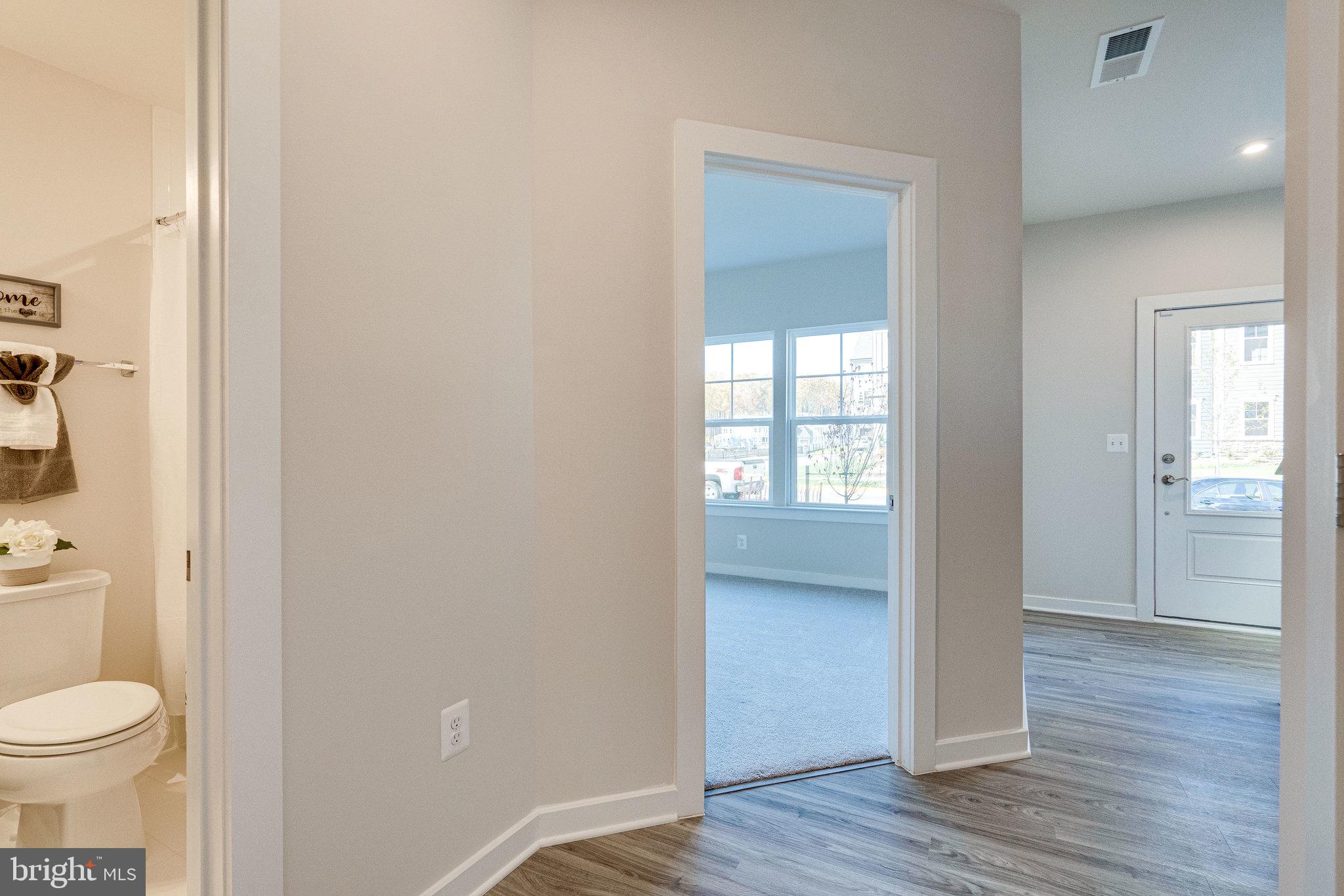 1759 AUTUMN MAPLE LEAF DRIVE