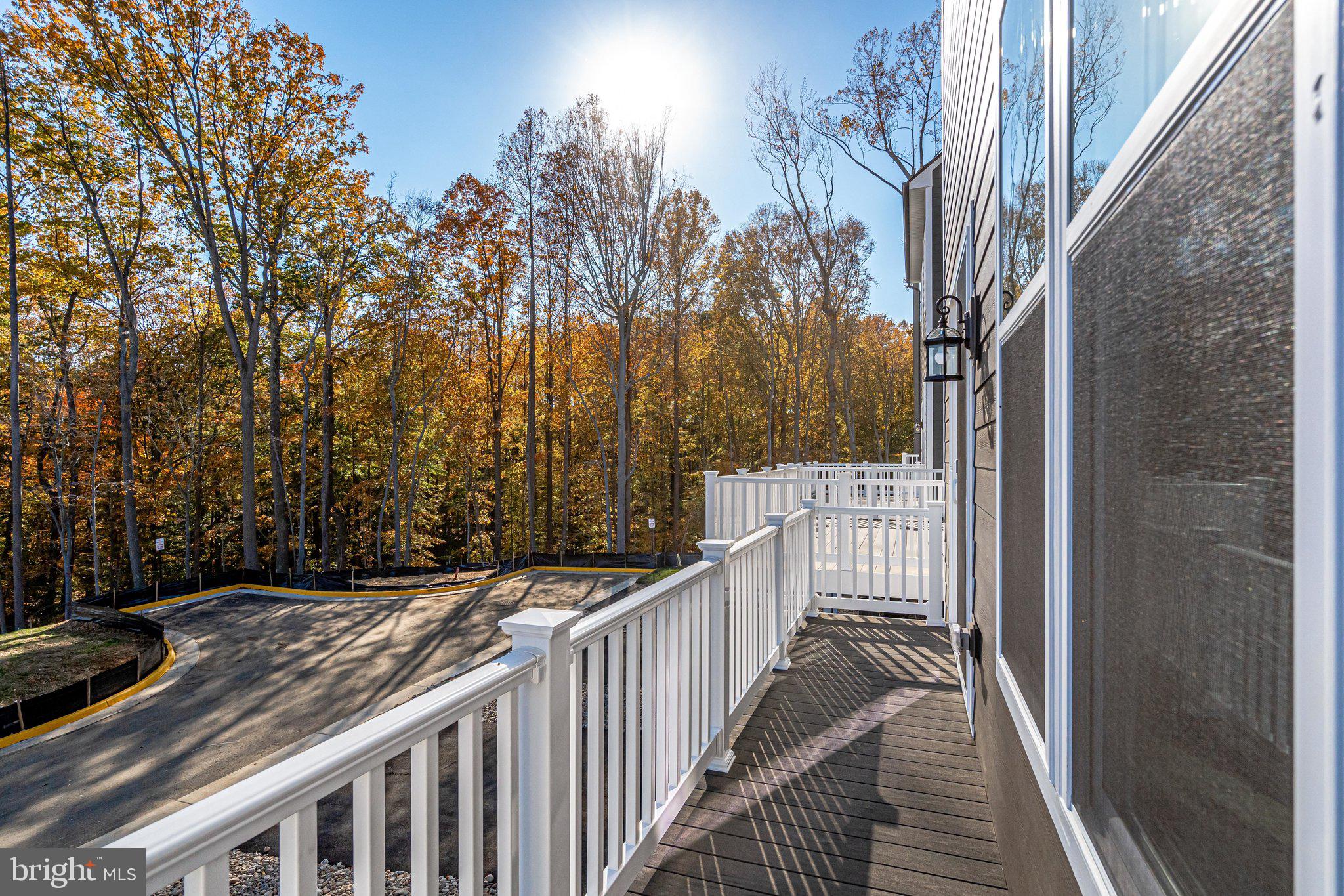 1759 AUTUMN MAPLE LEAF DRIVE