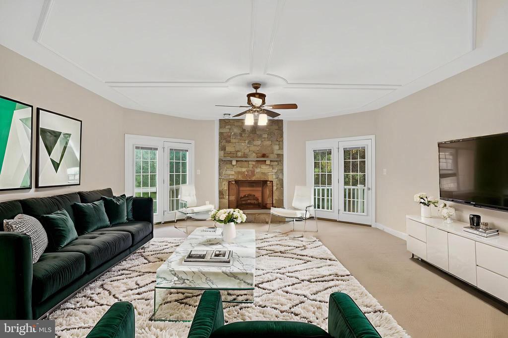 8178 SNEAD LOOP