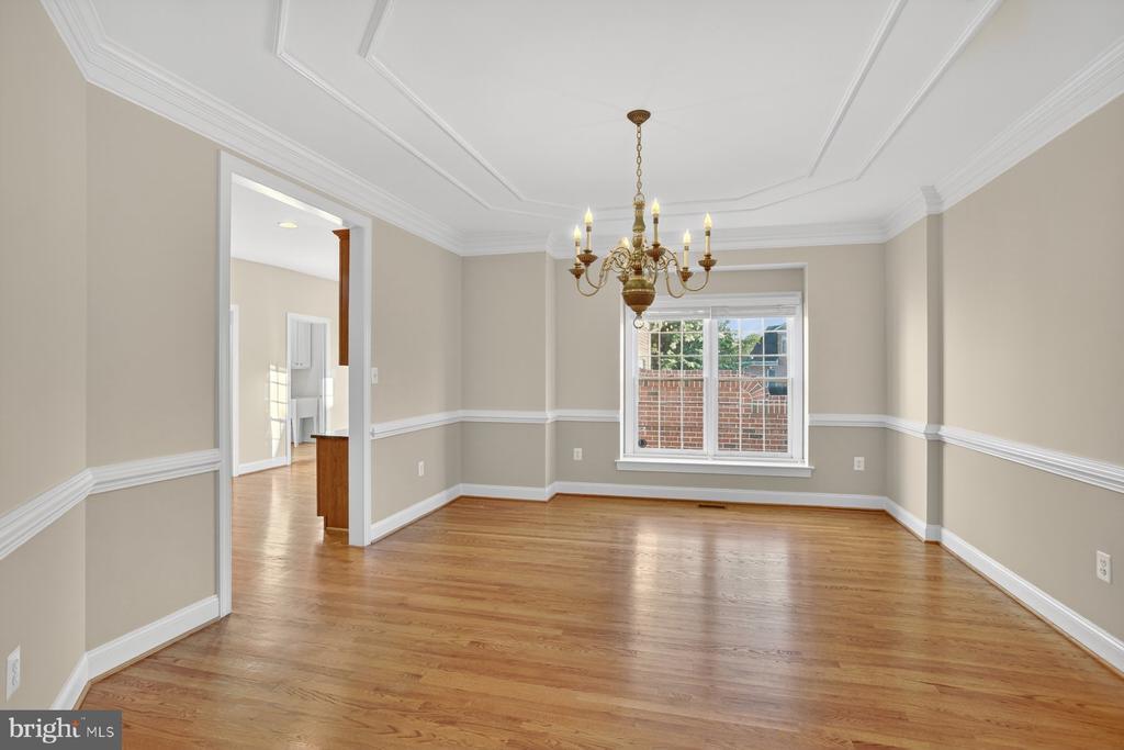 8178 SNEAD LOOP