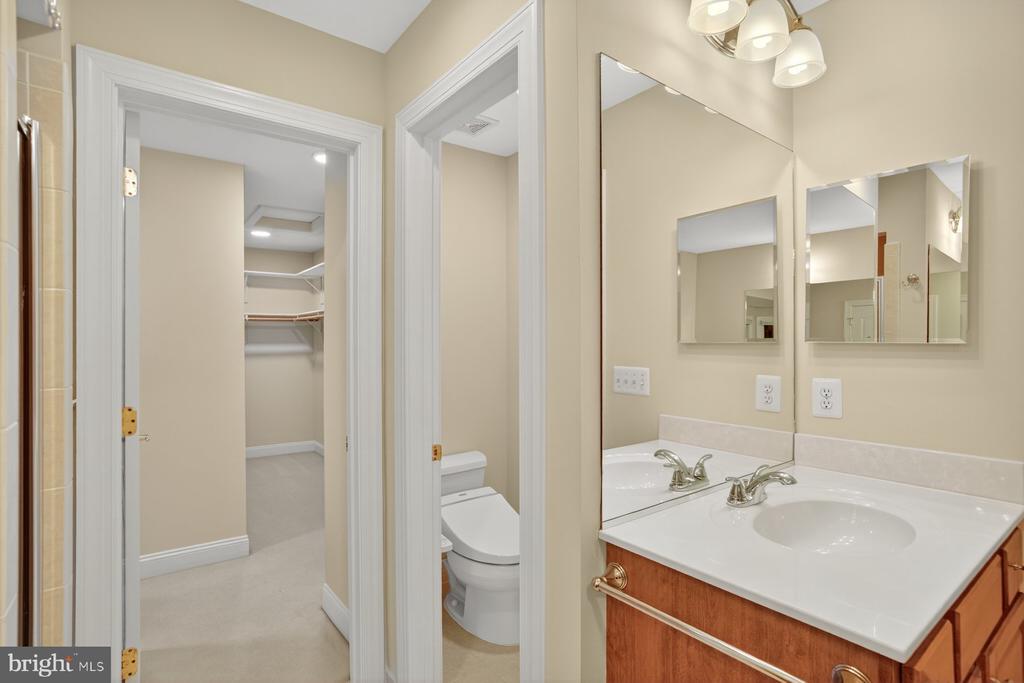 8178 SNEAD LOOP