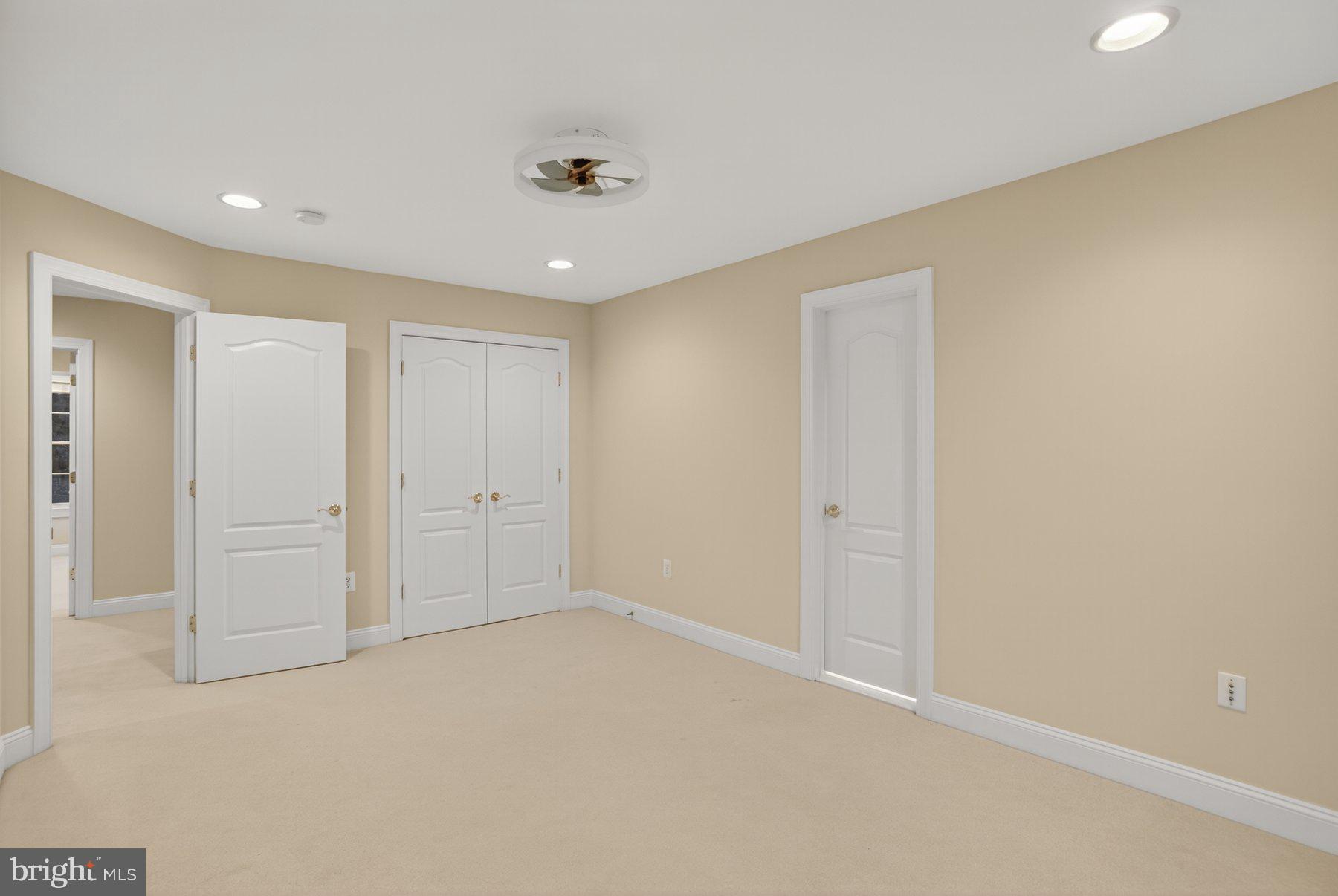 8178 SNEAD LOOP