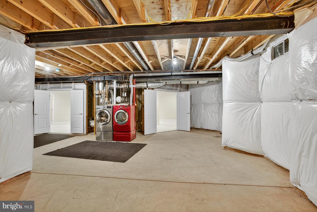 8178 SNEAD LOOP