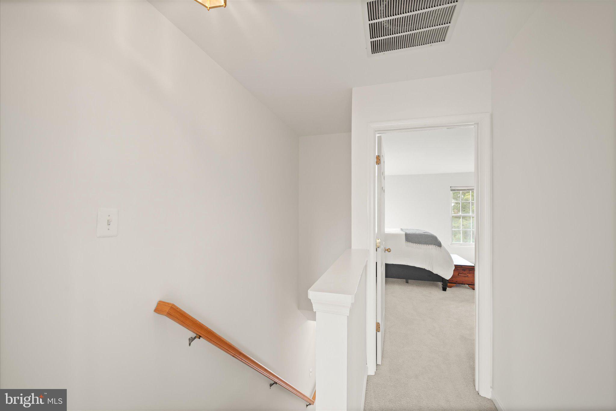 8878 STABLE FOREST PLACE