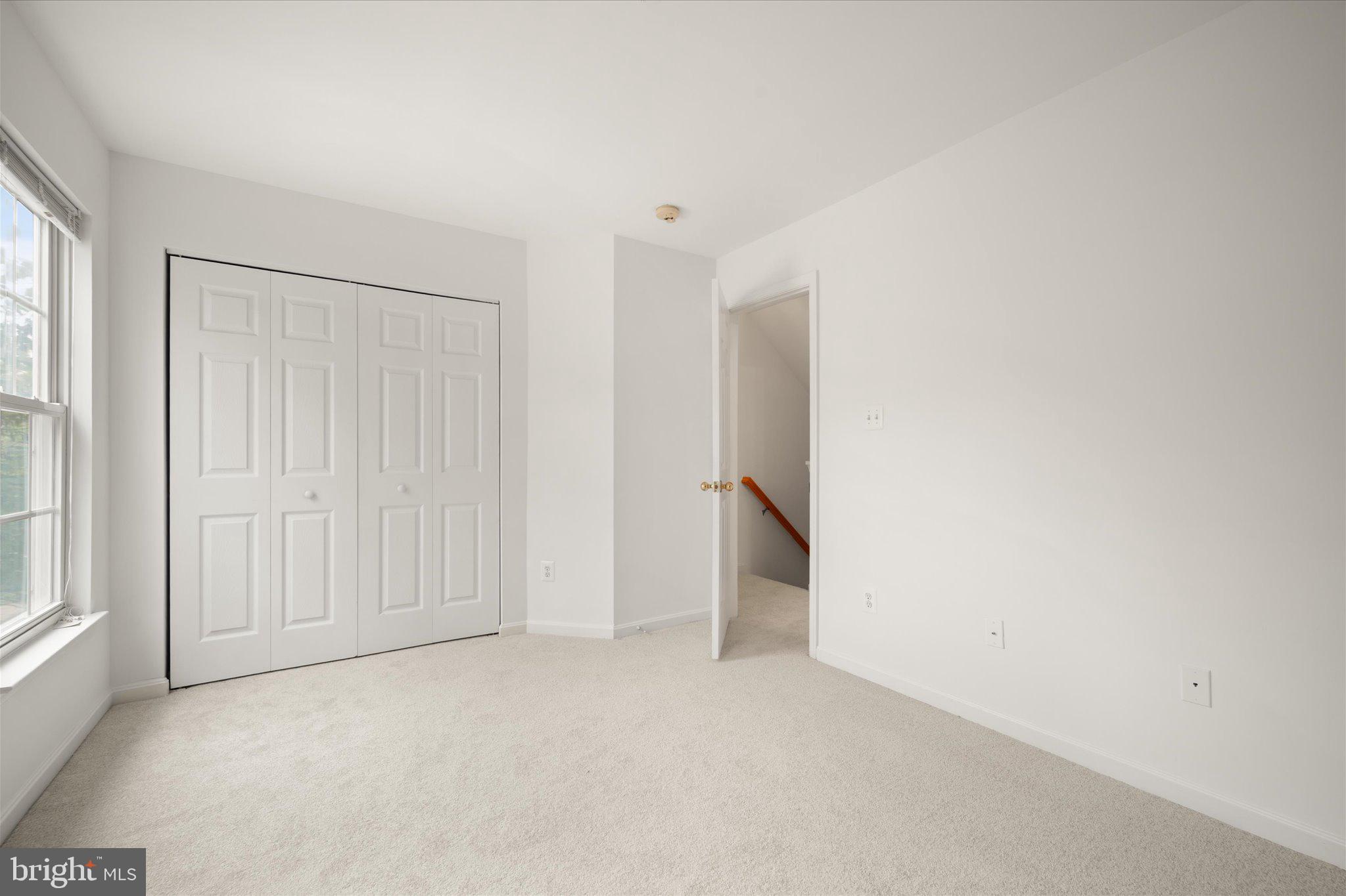 8878 STABLE FOREST PLACE