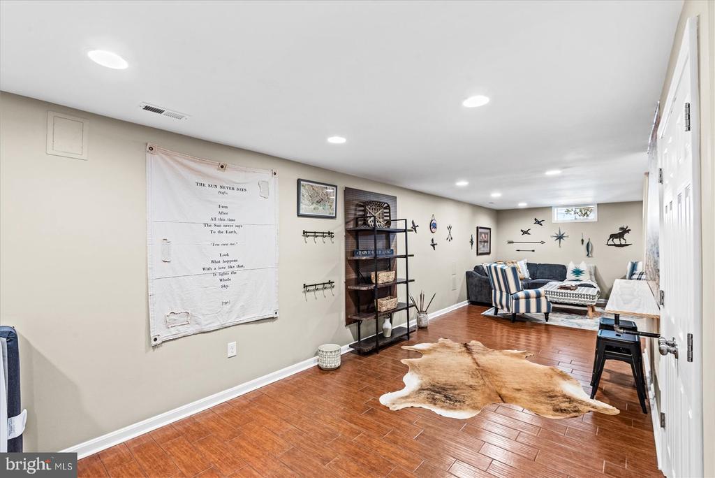 12303 ELIFF WAY