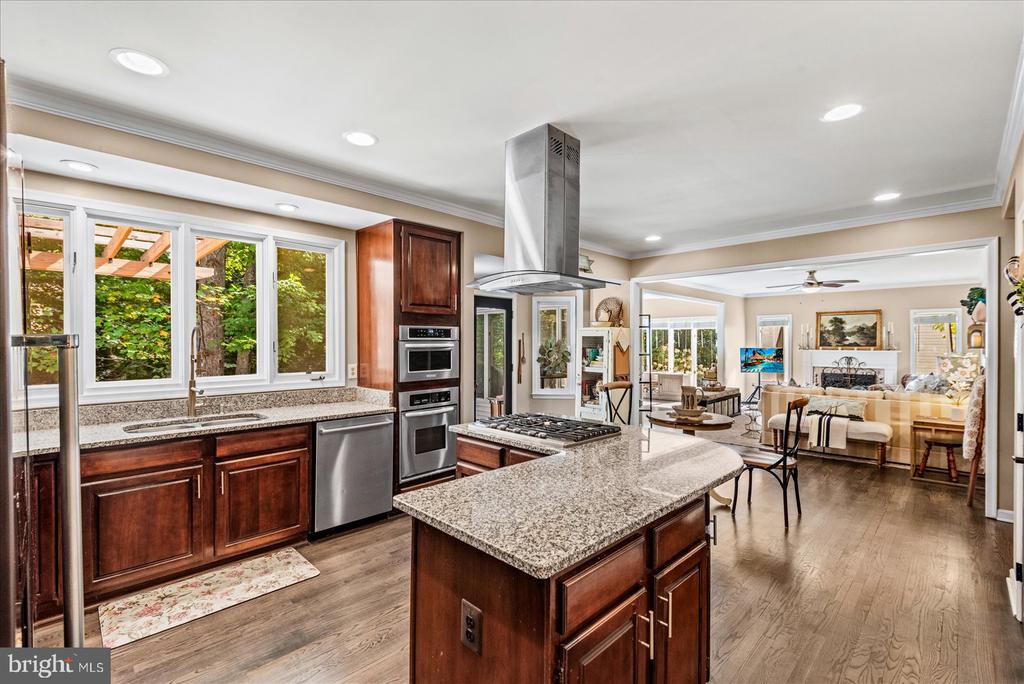 12303 ELIFF WAY