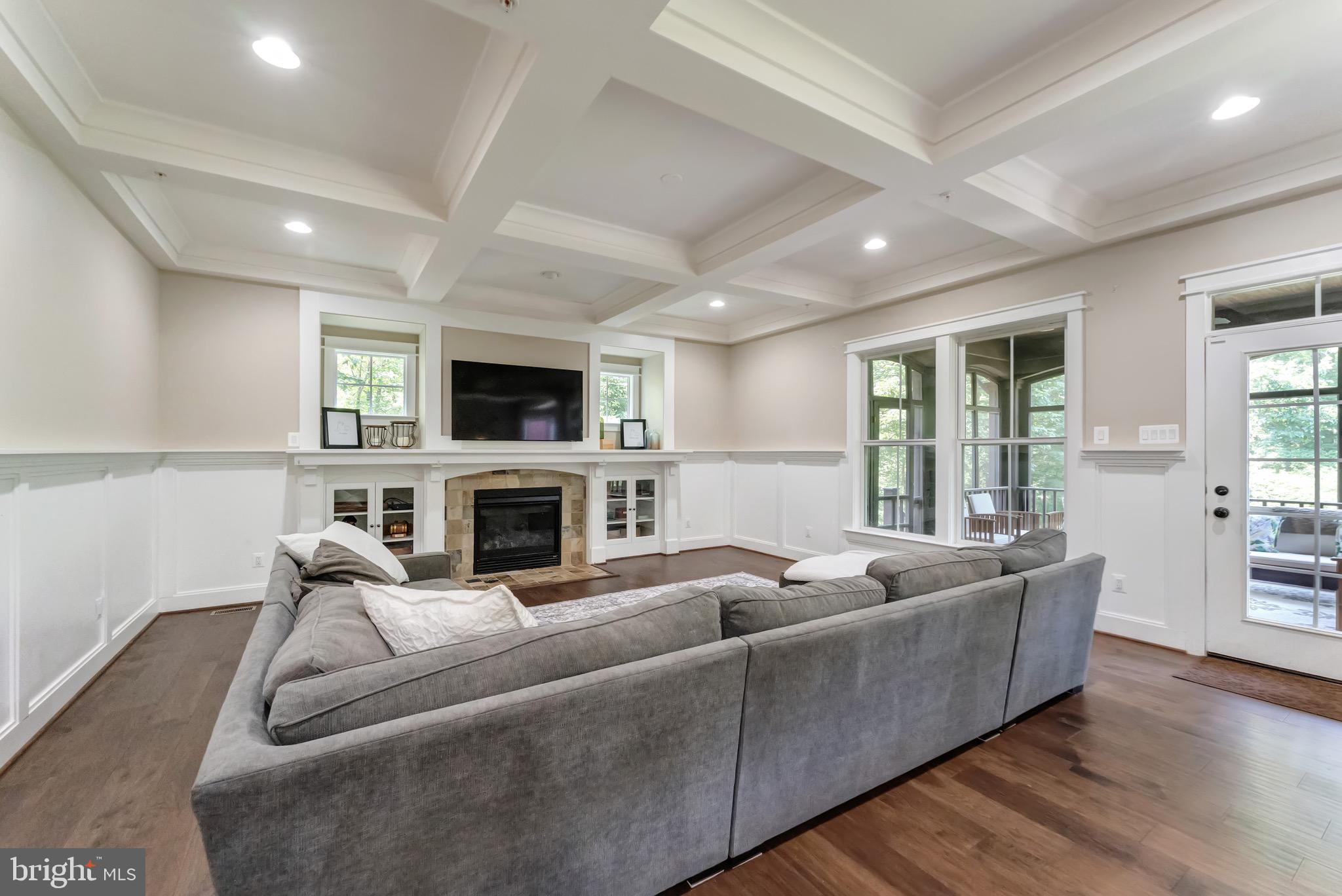 14428 EAGLE ISLAND COURT