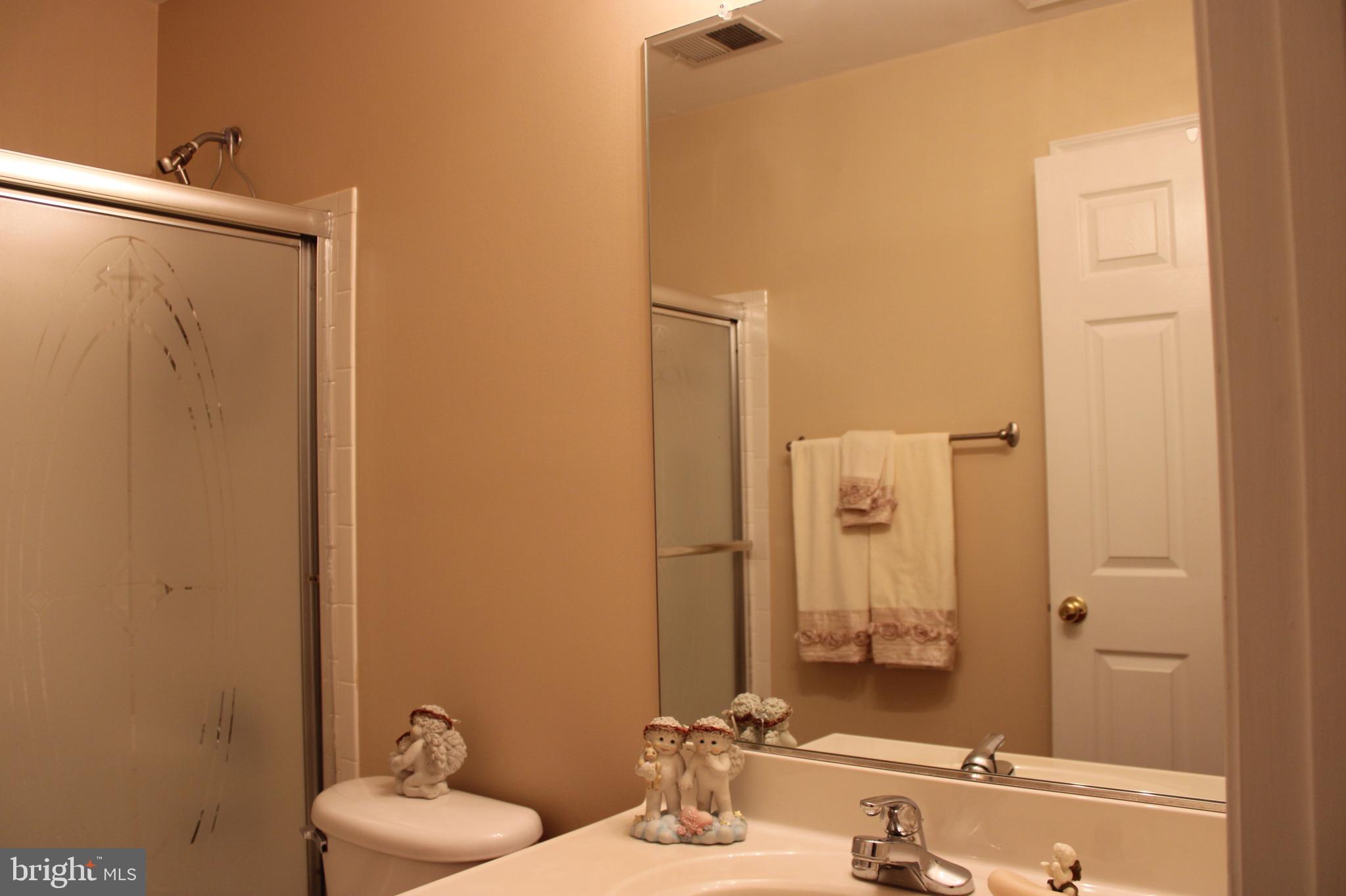 14186 HUNTERS RUN WAY