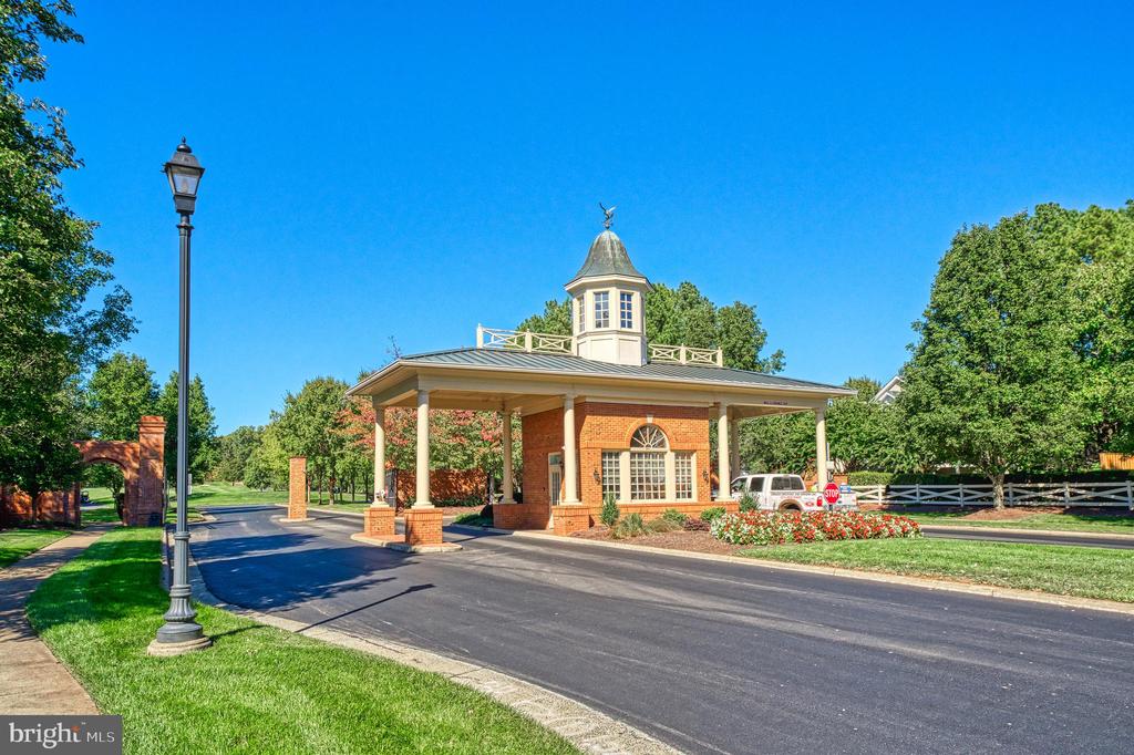15251 ROYAL CREST DRIVE 306