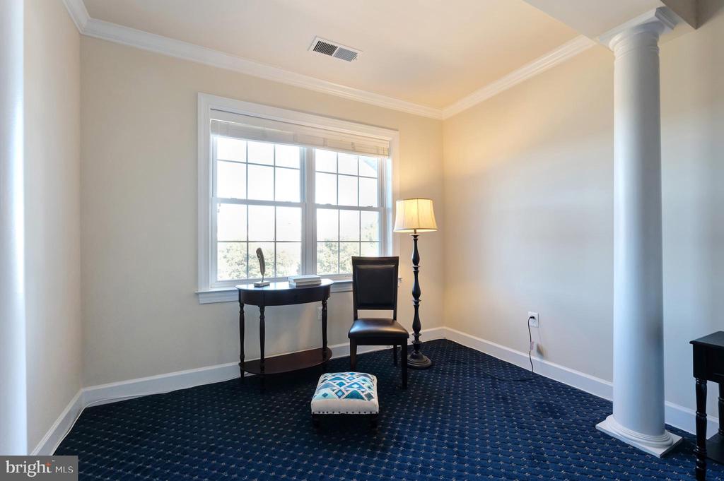 15251 ROYAL CREST DRIVE 306