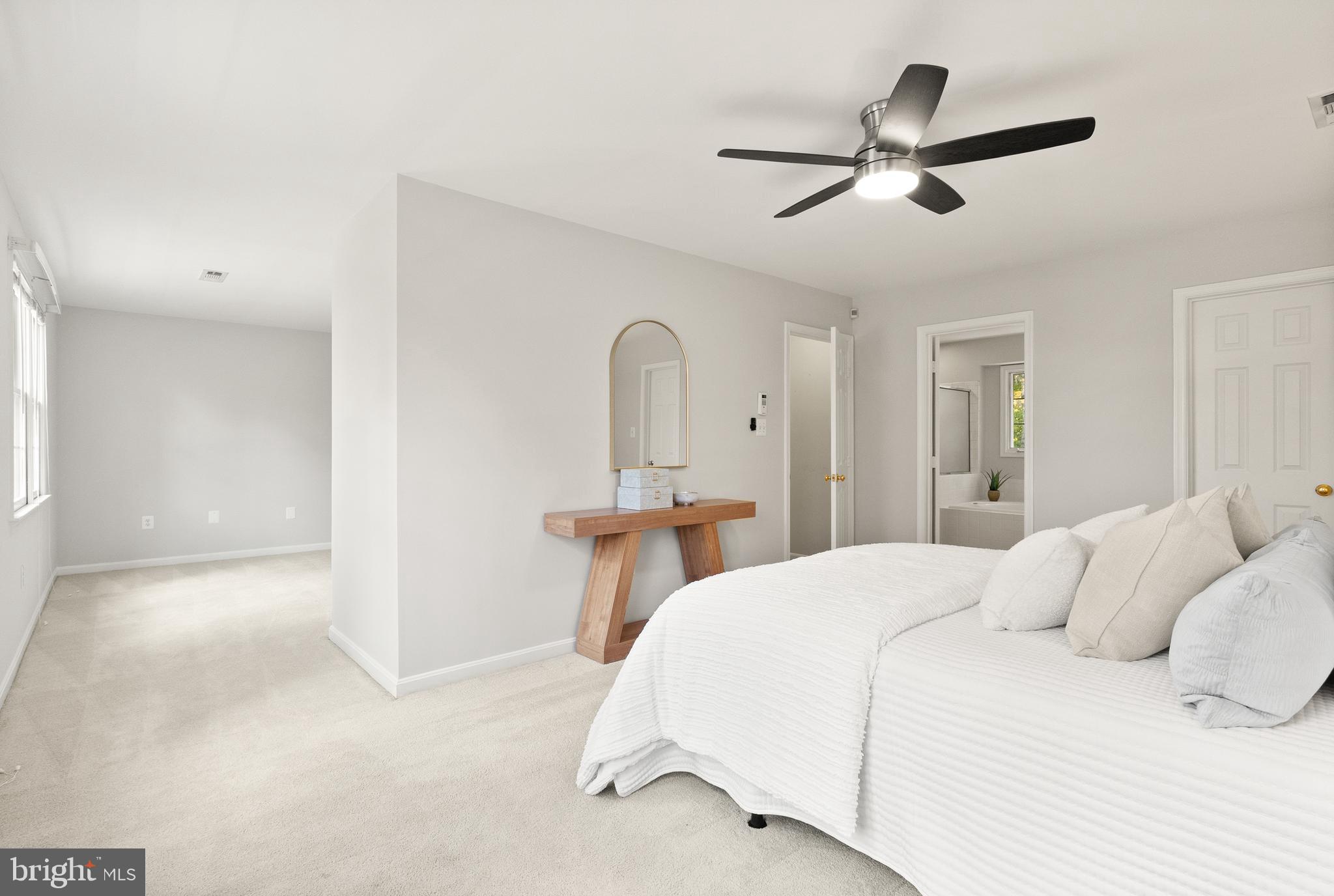 11781 FINGERLAKE WAY