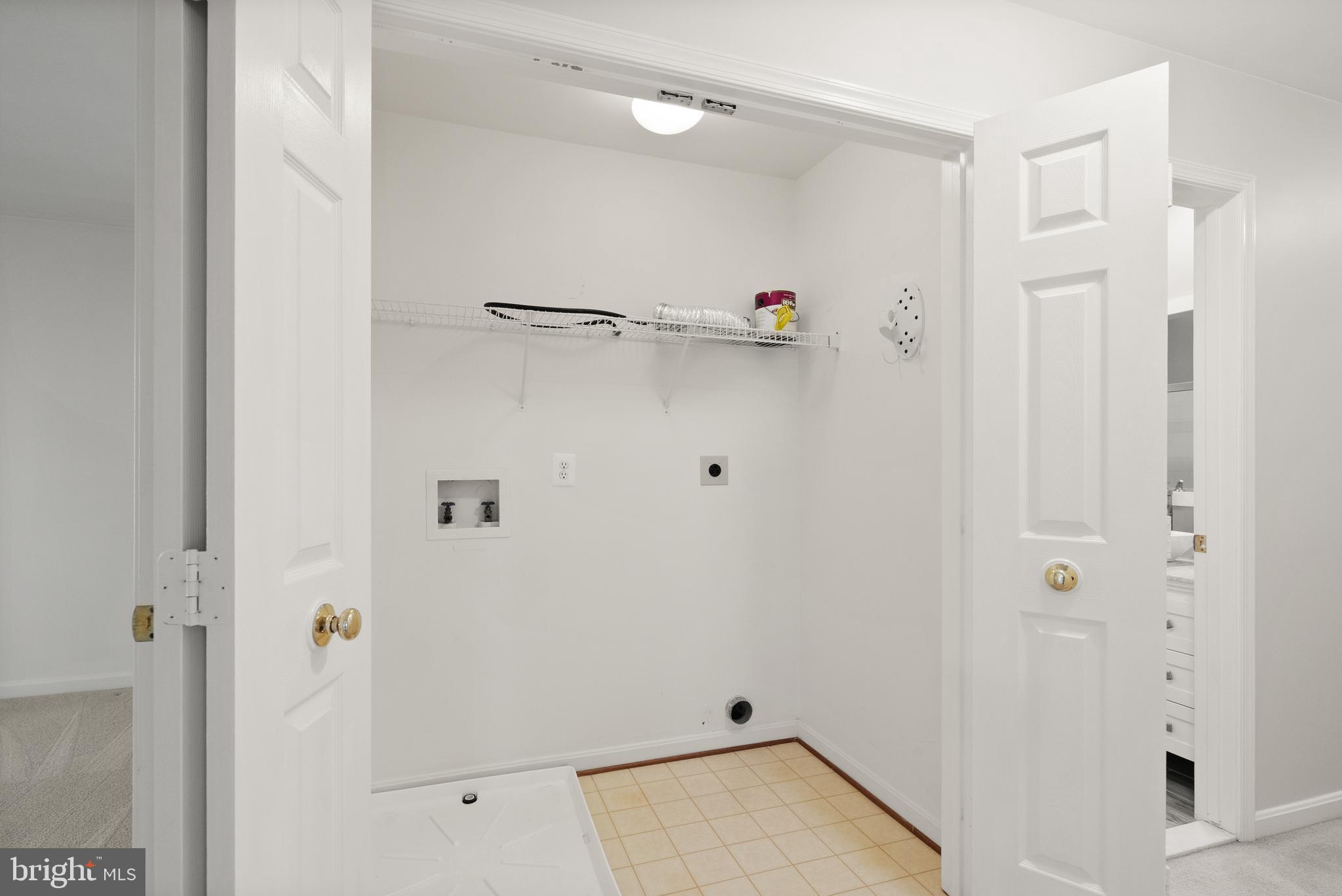 11781 FINGERLAKE WAY