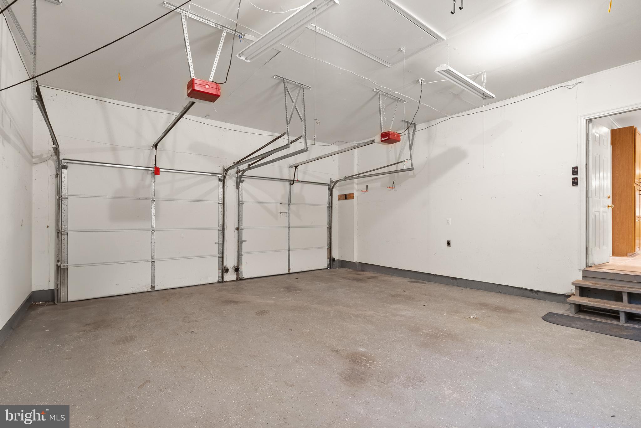 11781 FINGERLAKE WAY