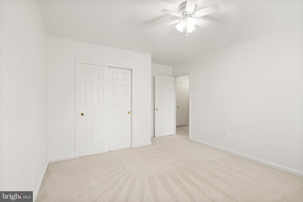 11781 FINGERLAKE WAY