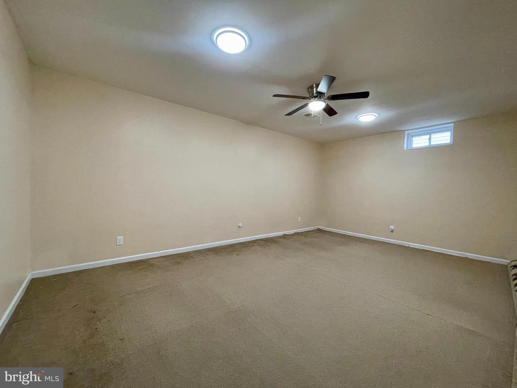 9113 LAUREL HIGHLANDS PLACE