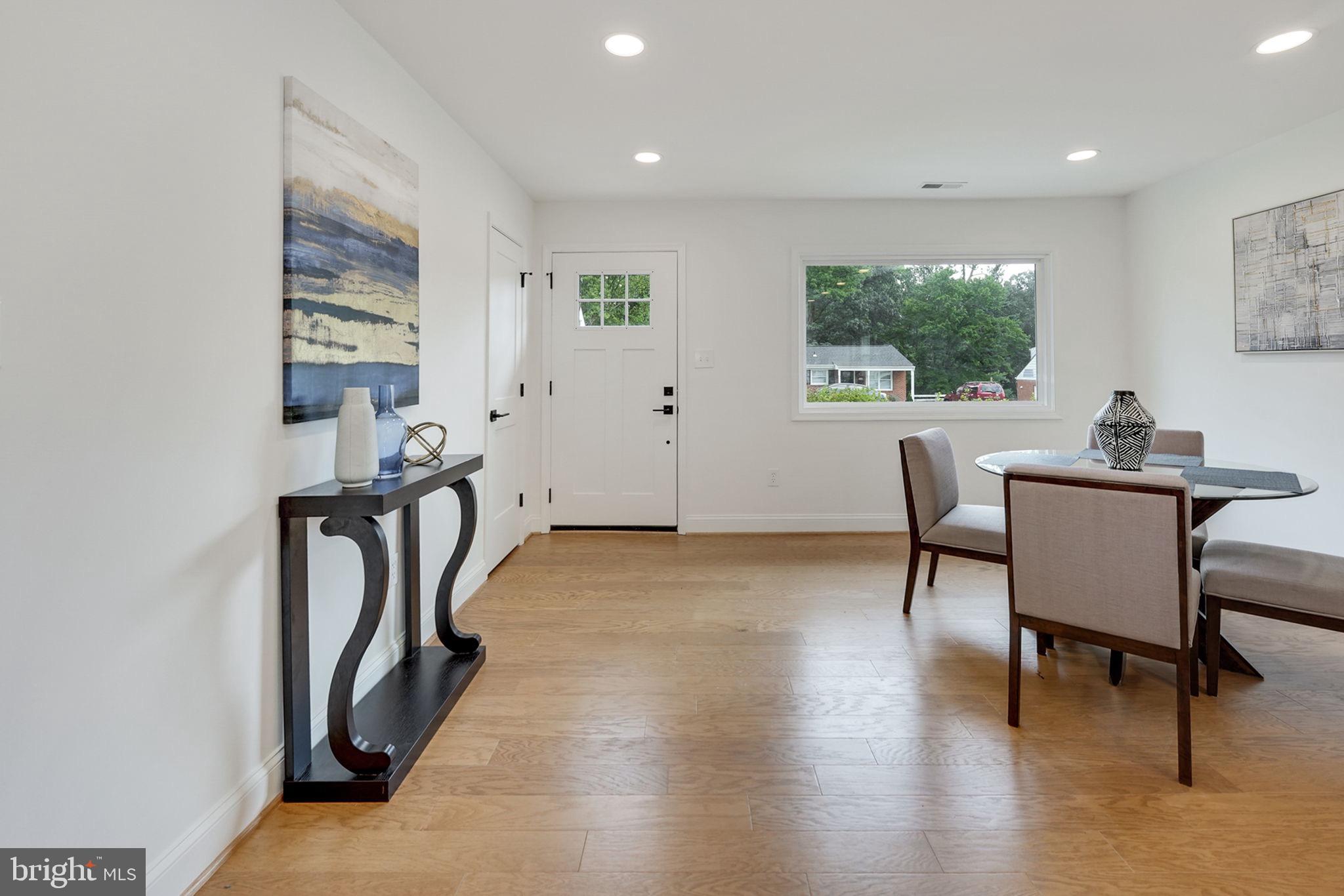 14332 BELLEVILLE AVENUE