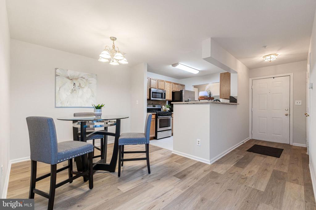 8091 LACY DRIVE 201