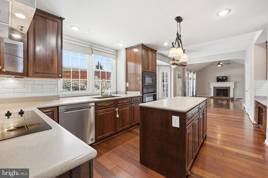 3582 LIONS FIELD ROAD
