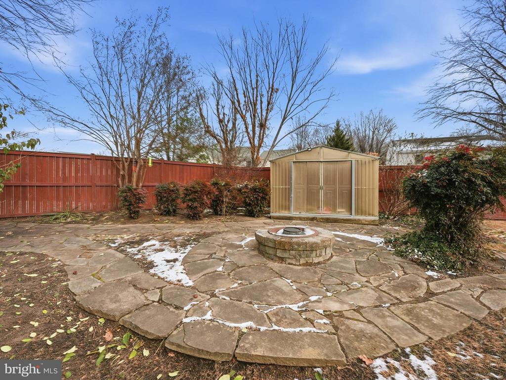 3582 LIONS FIELD ROAD