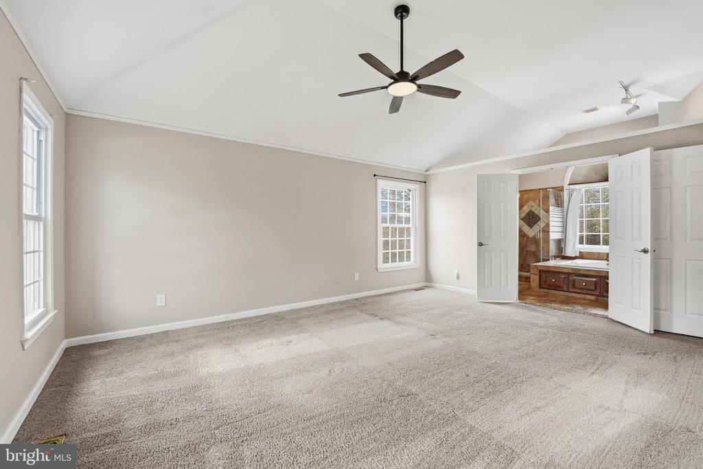 3582 LIONS FIELD ROAD