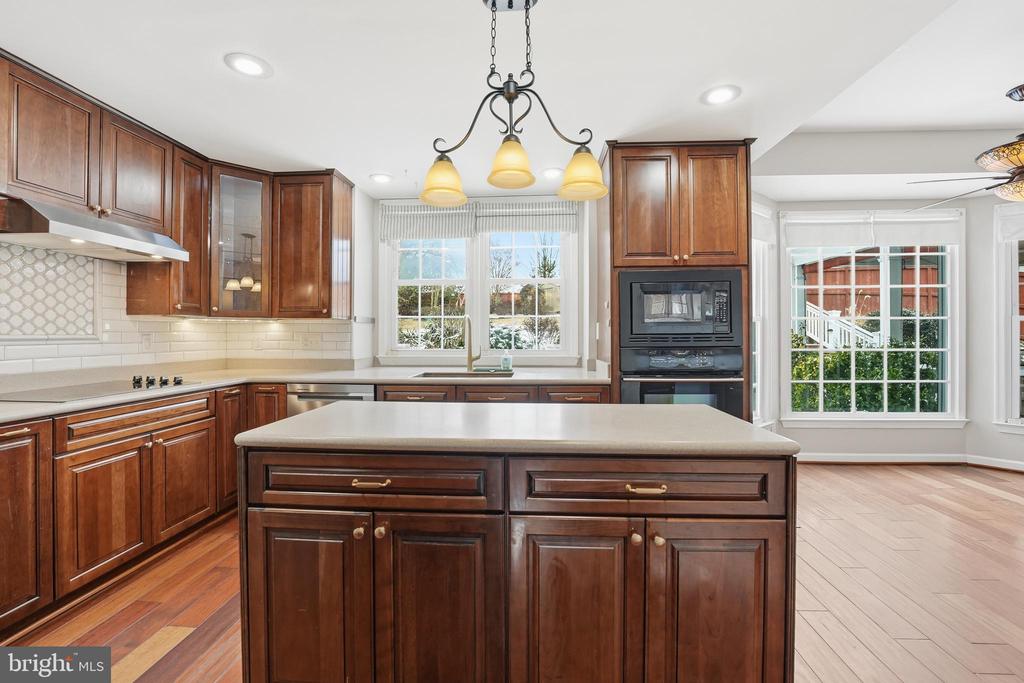 3582 LIONS FIELD ROAD