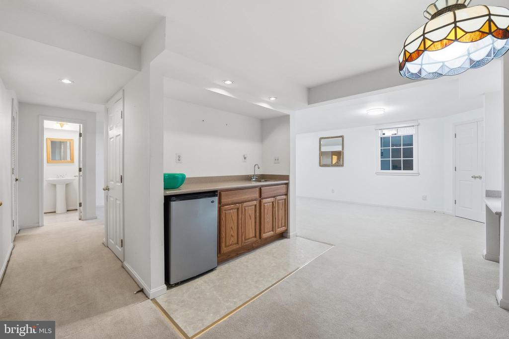 3582 LIONS FIELD ROAD