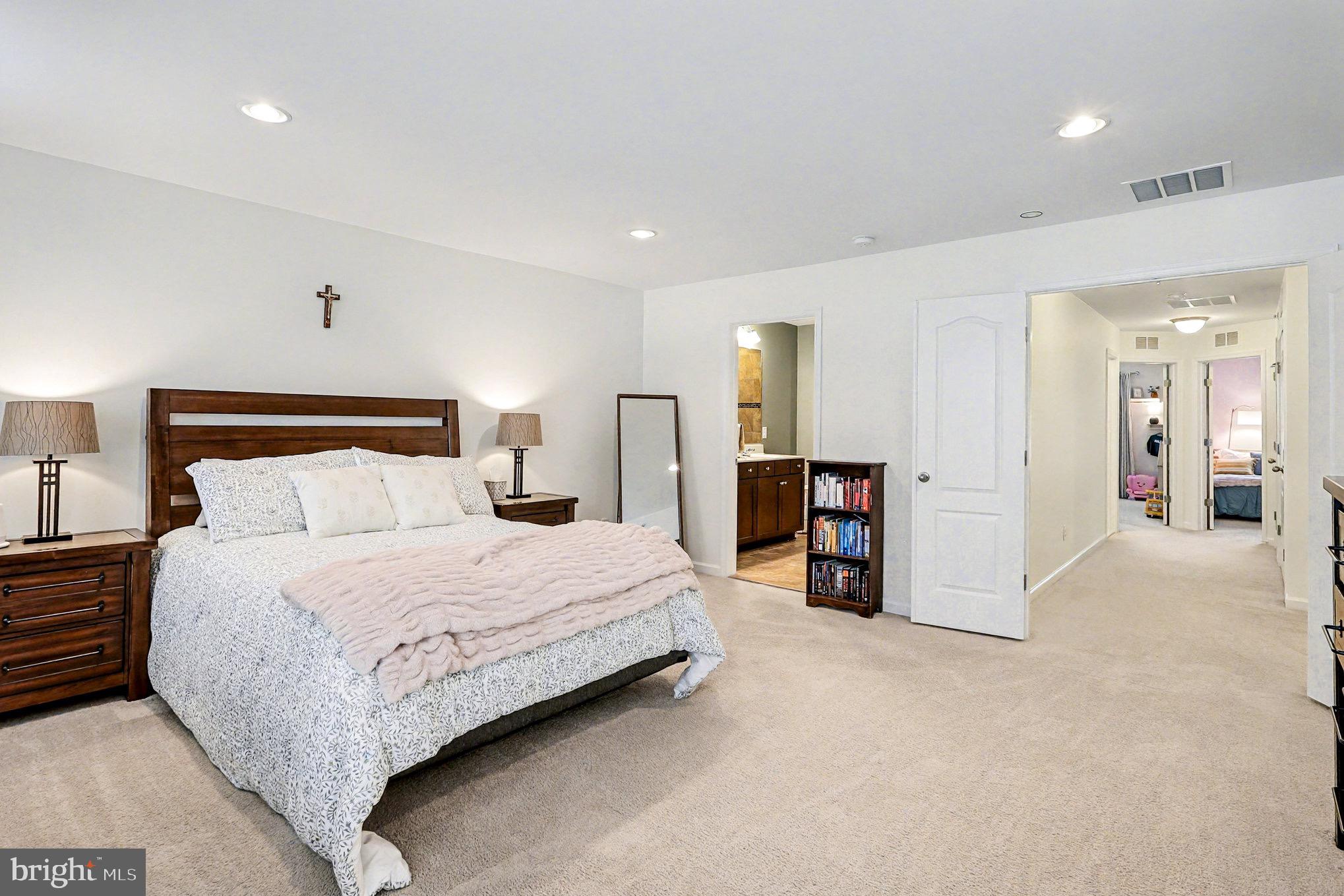 16884 PORTERS INN DRIVE