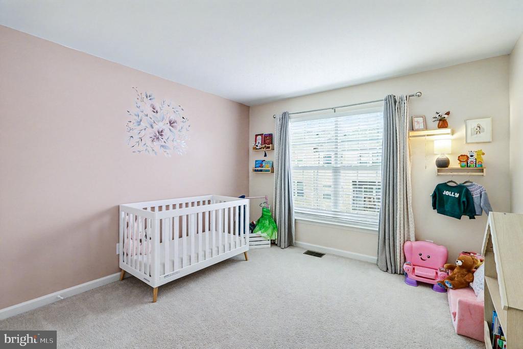 16884 PORTERS INN DRIVE