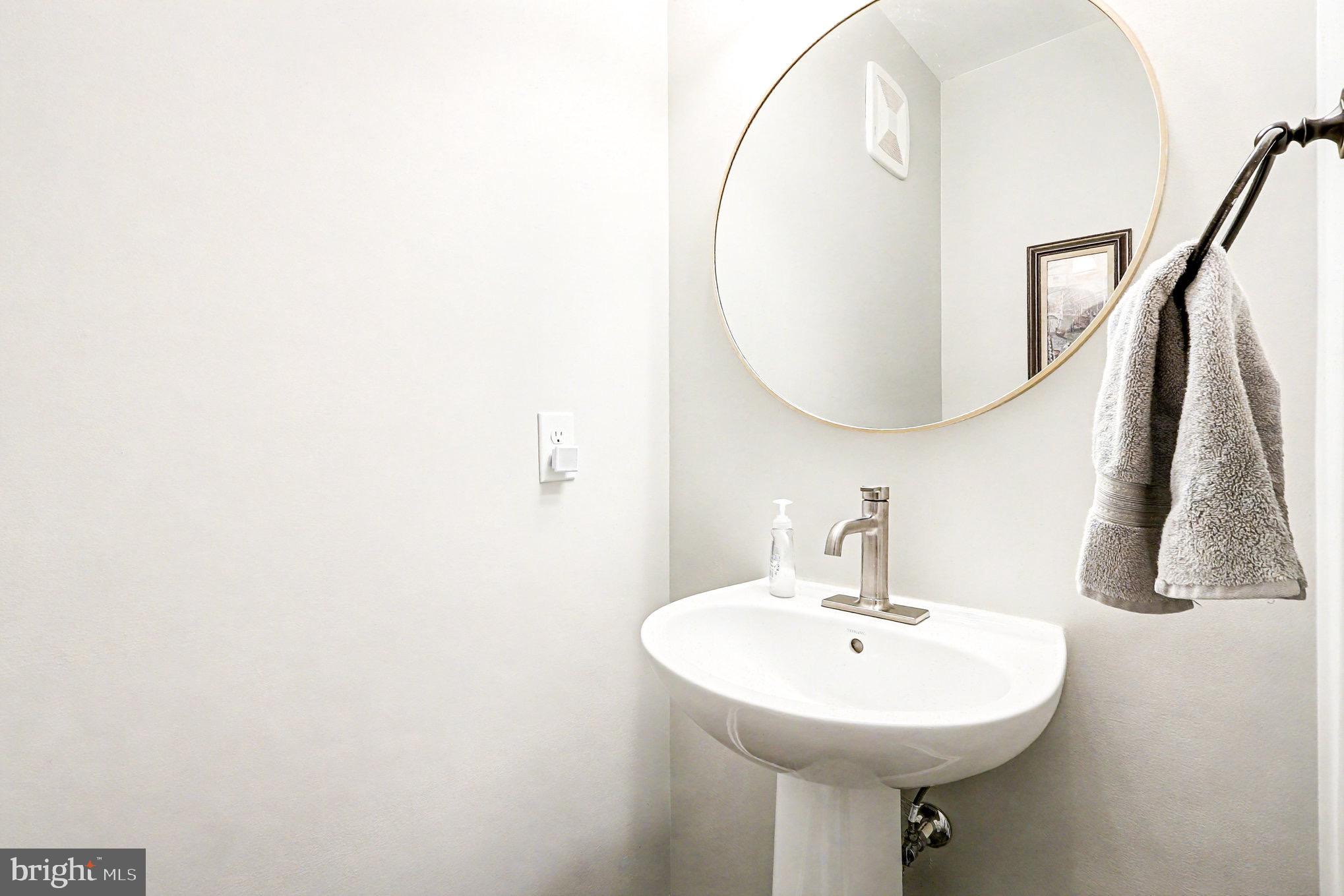 16884 PORTERS INN DRIVE