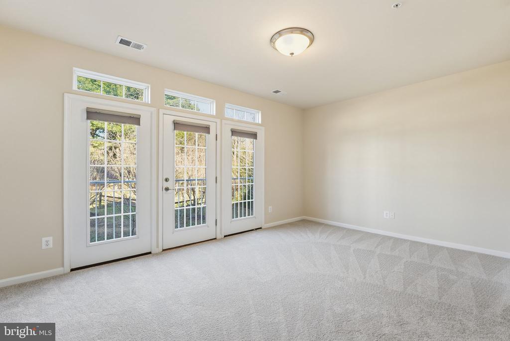 4936 DANE RIDGE CIRCLE