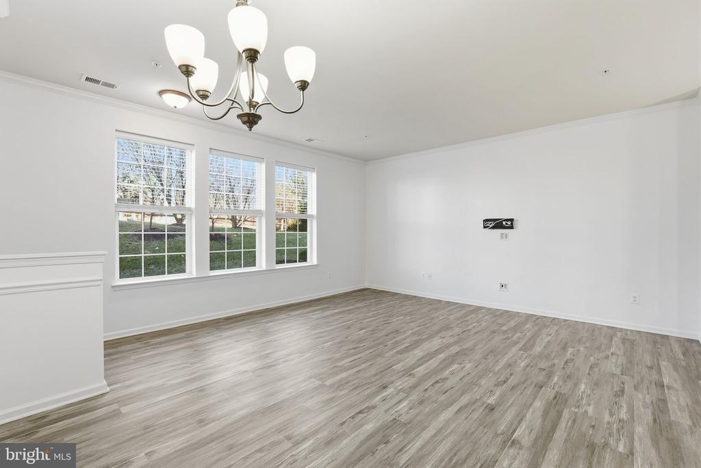 4936 DANE RIDGE CIRCLE