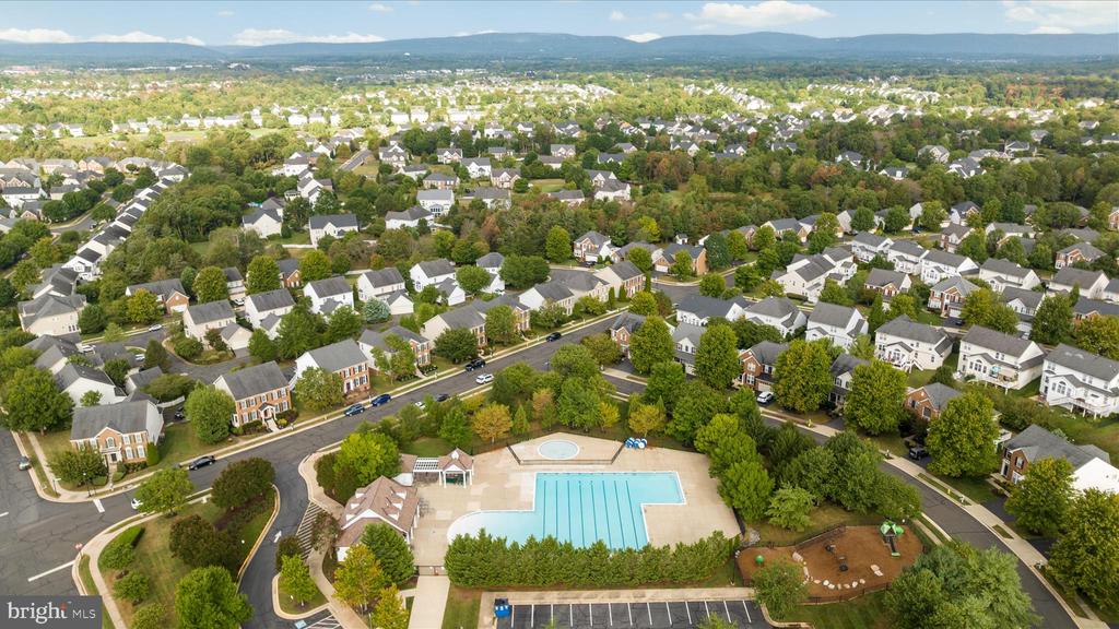 14227 SNICKERSVILLE DRIVE