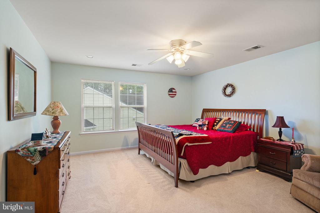 3758 BLOWING LEAF PLACE