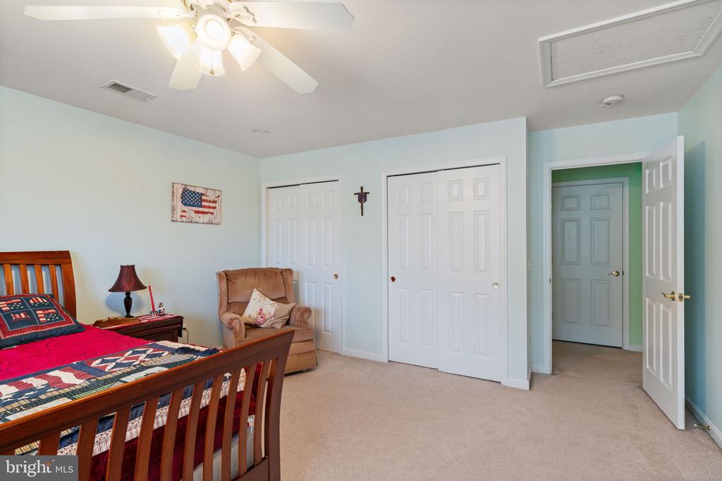 3758 BLOWING LEAF PLACE