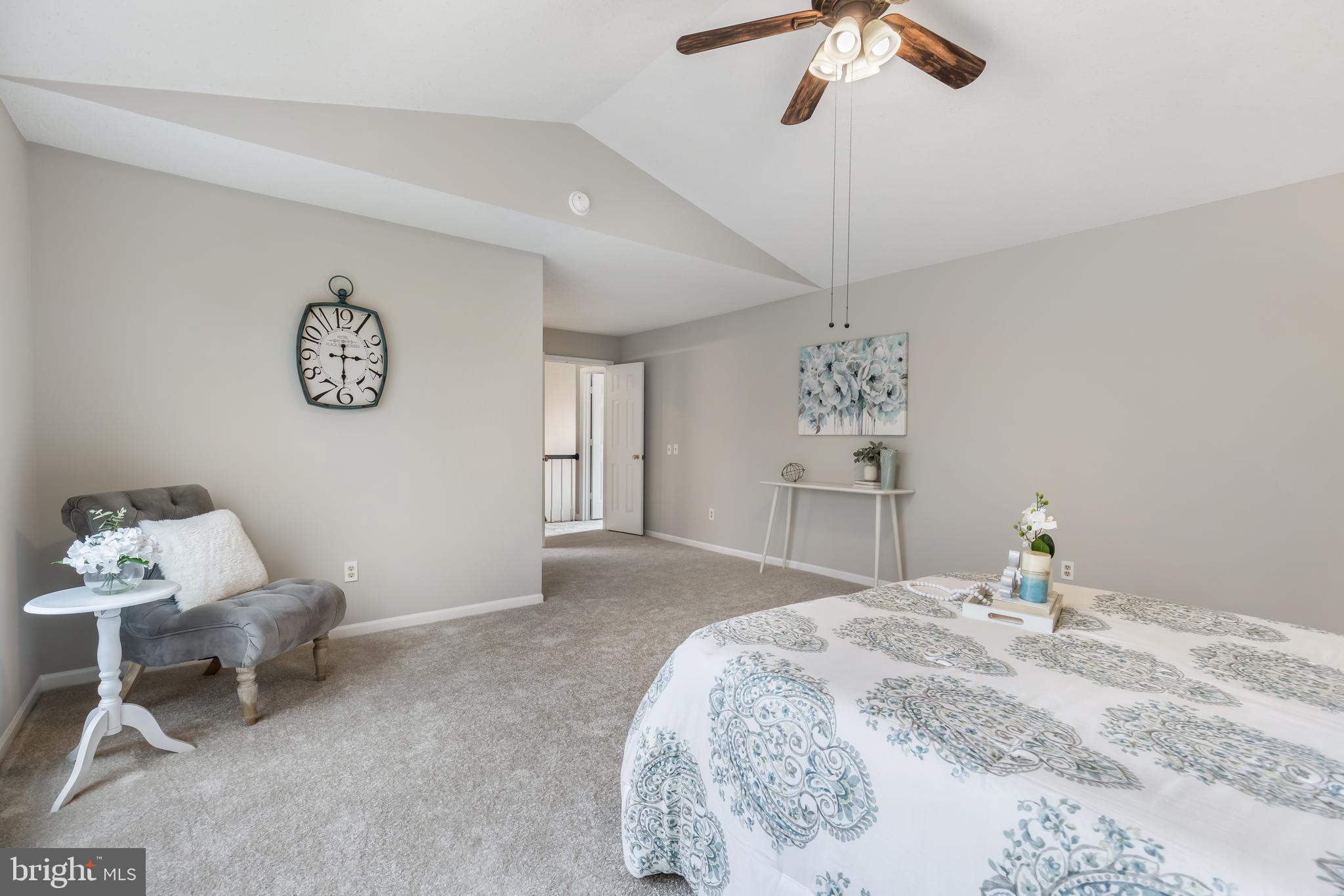 2796 MAPLE RIDGE DRIVE