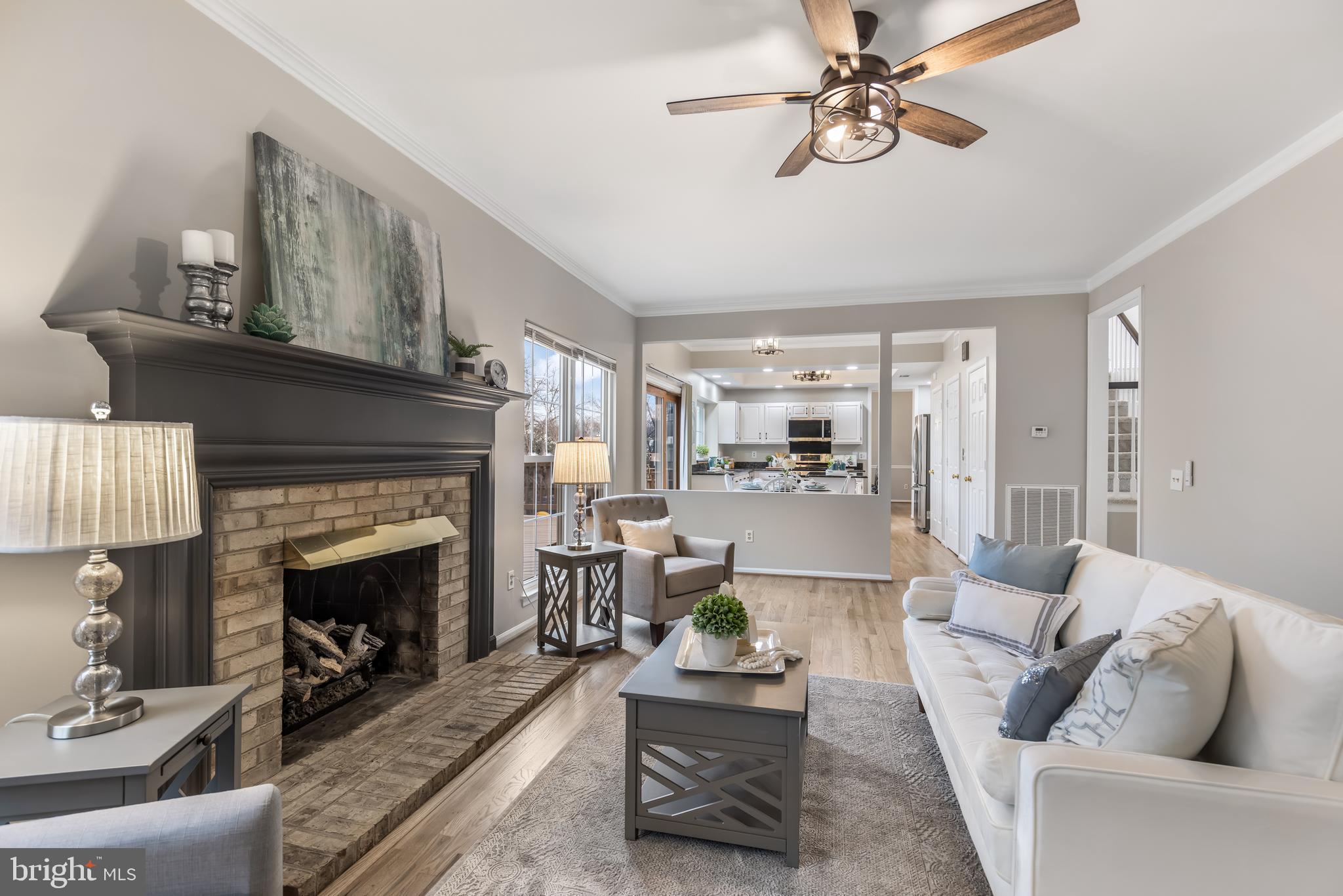 2796 MAPLE RIDGE DRIVE