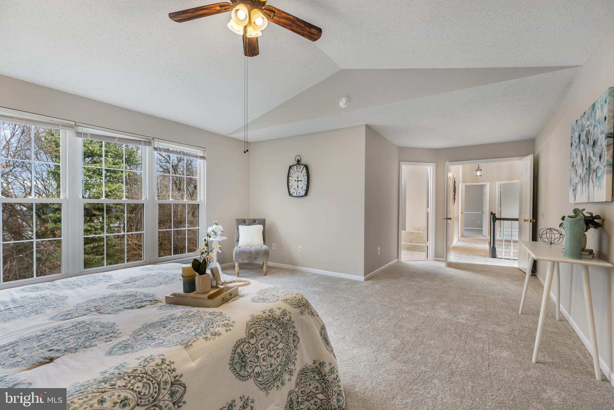 2796 MAPLE RIDGE DRIVE