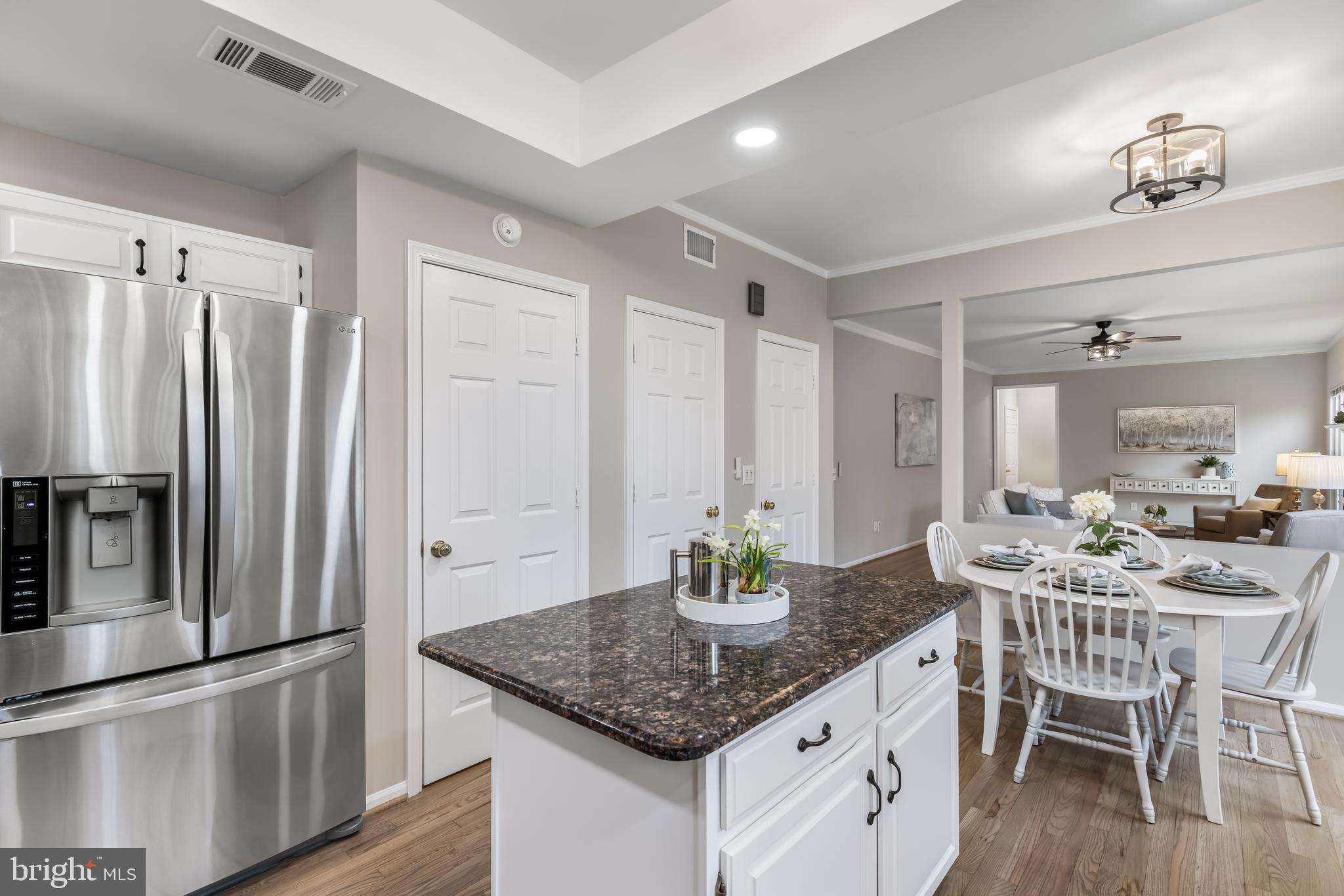 2796 MAPLE RIDGE DRIVE