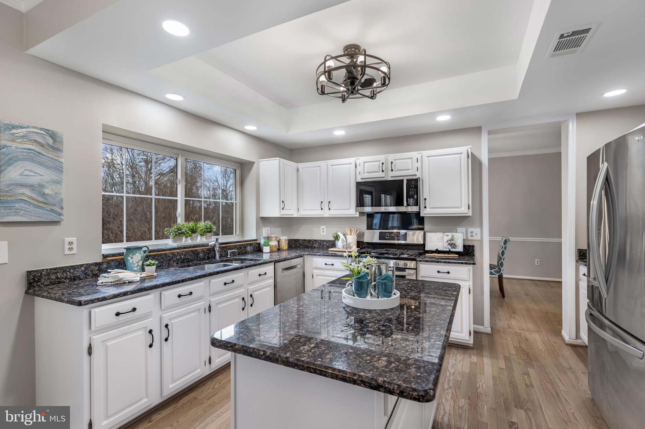 2796 MAPLE RIDGE DRIVE