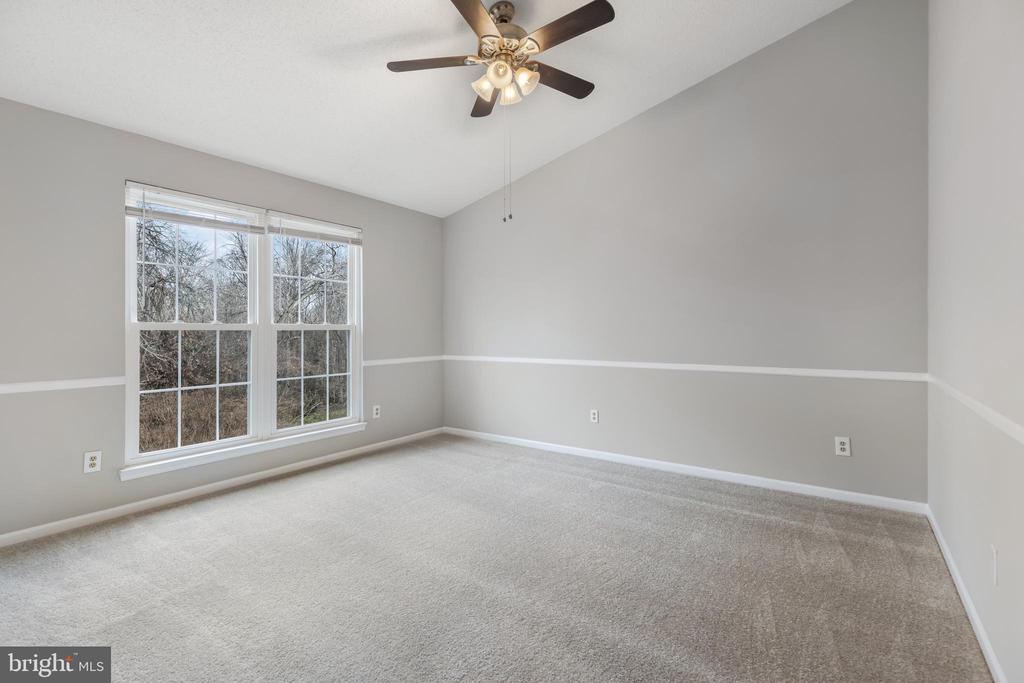 2796 MAPLE RIDGE DRIVE