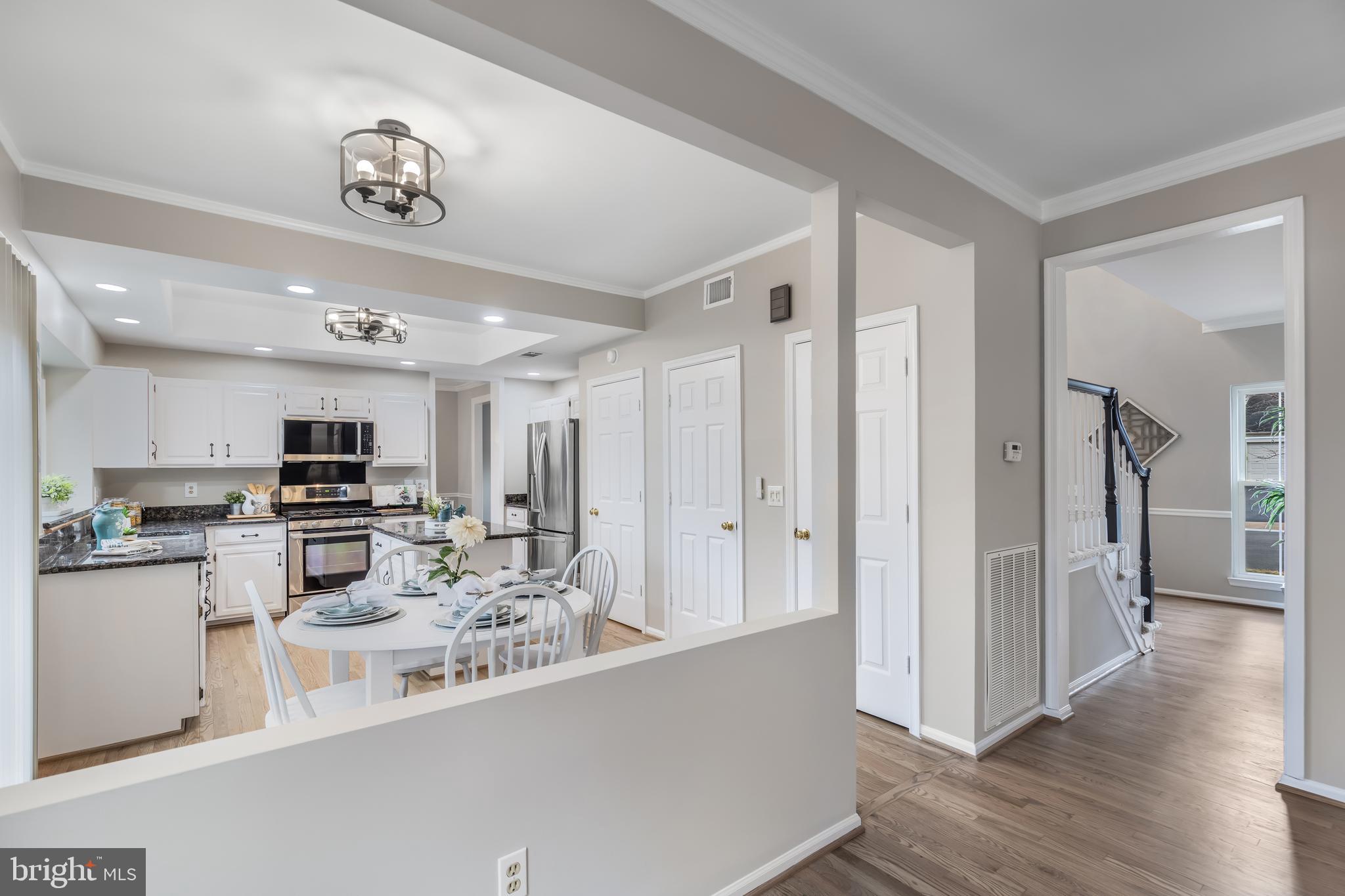 2796 MAPLE RIDGE DRIVE