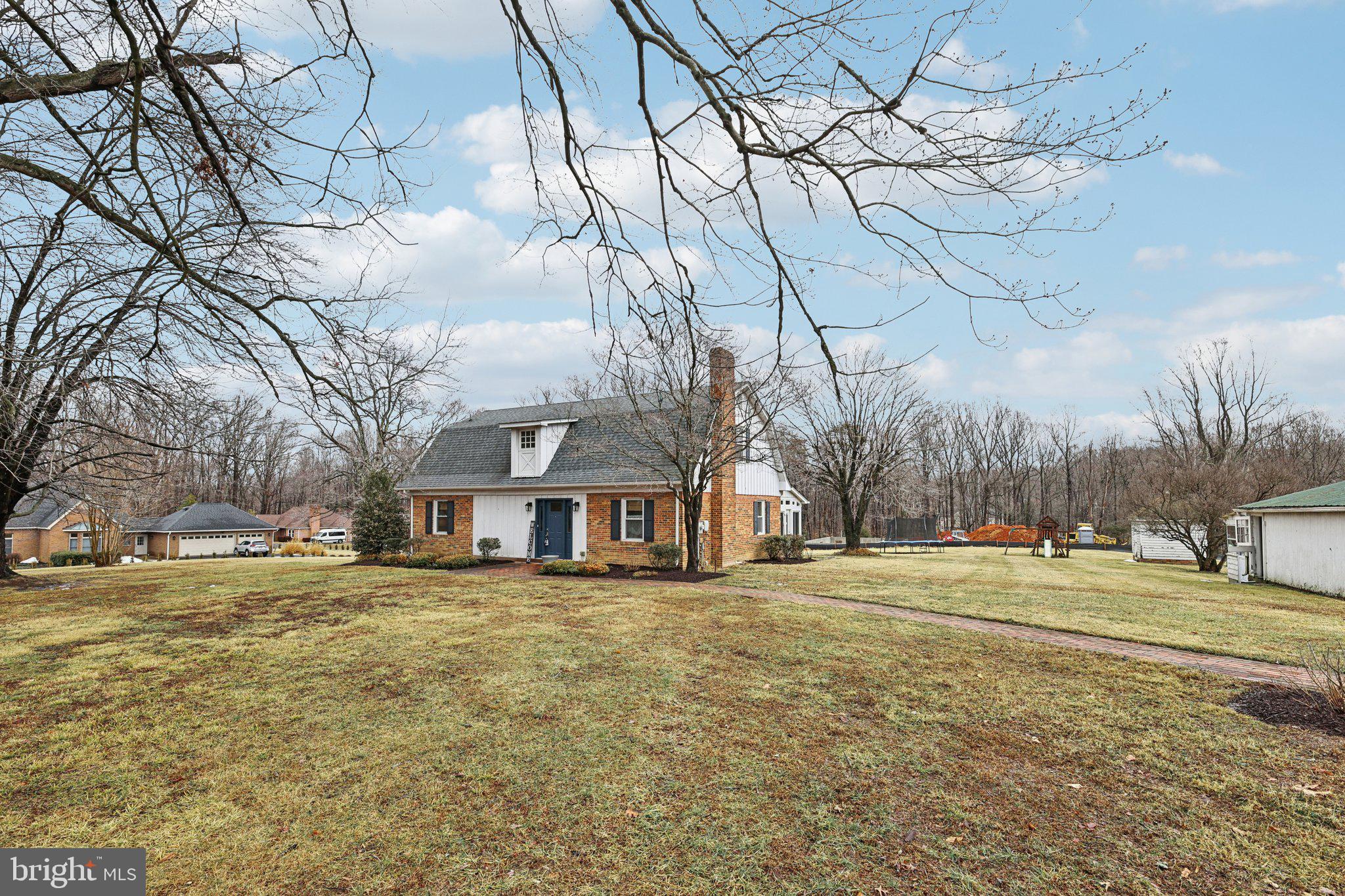 11719 DUMFRIES ROAD