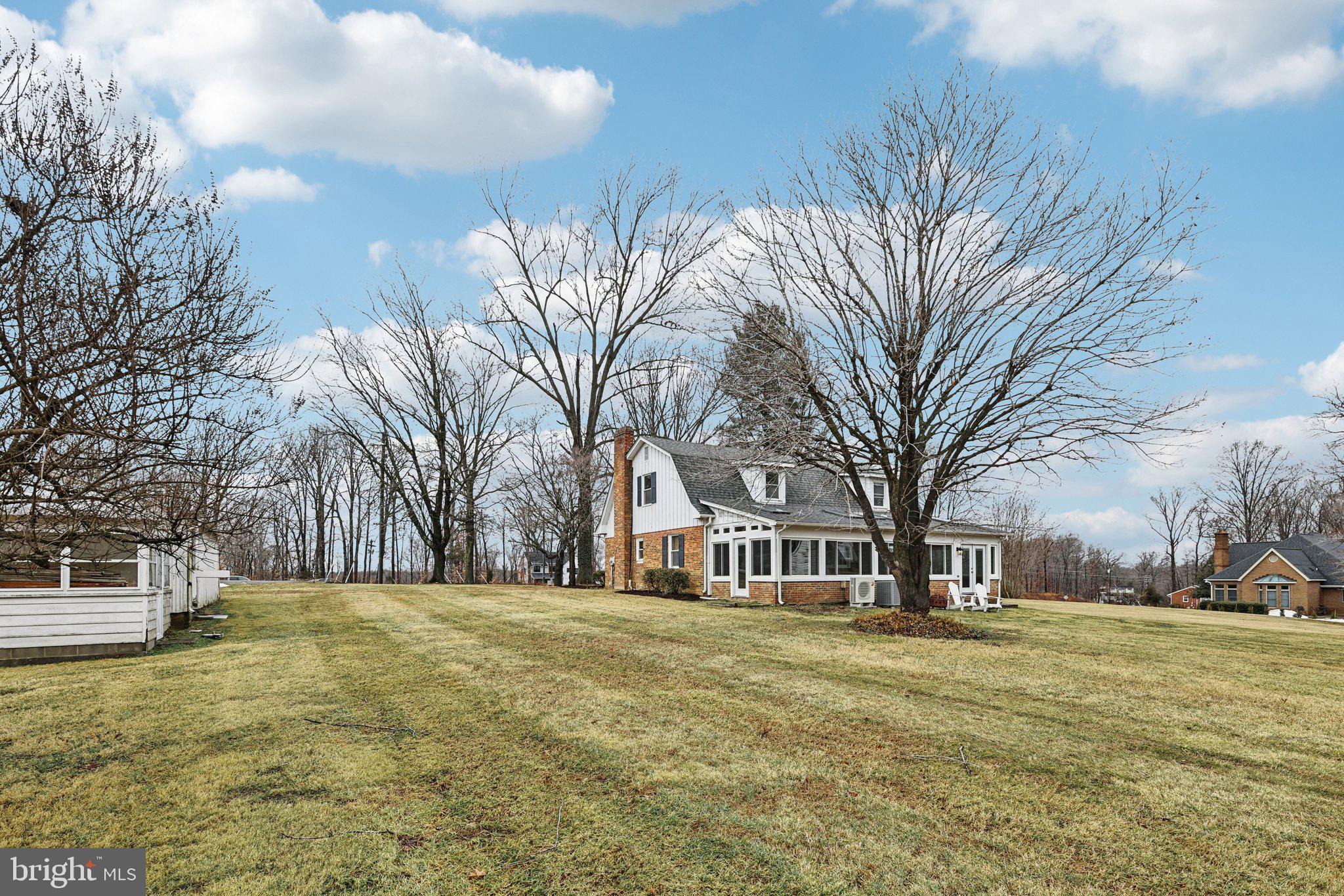 11719 DUMFRIES ROAD